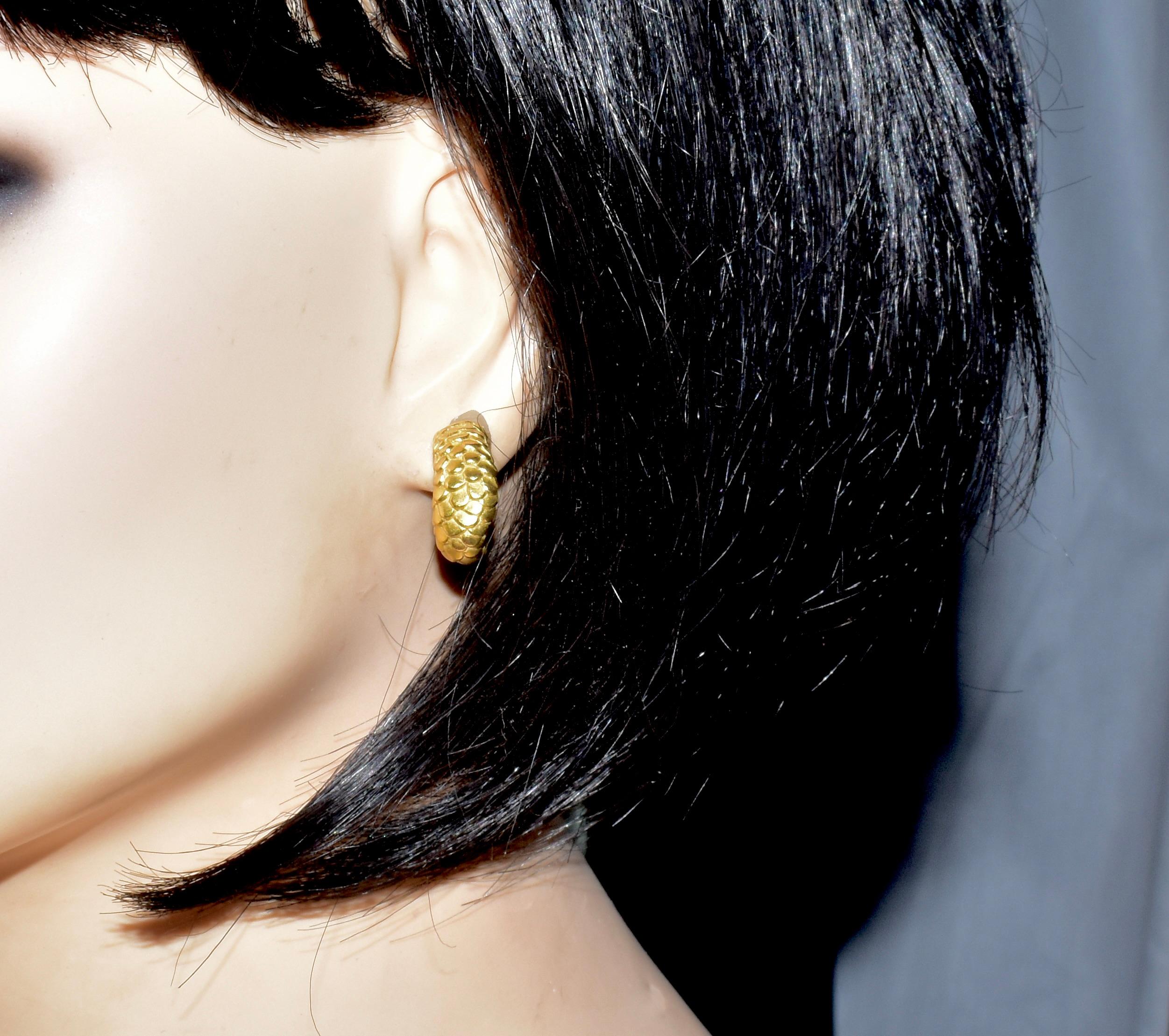 Contemporary Angela Cummings Earrings, 18K Solid Yellow Gold Classic Half Hoop, 1986. For Sale