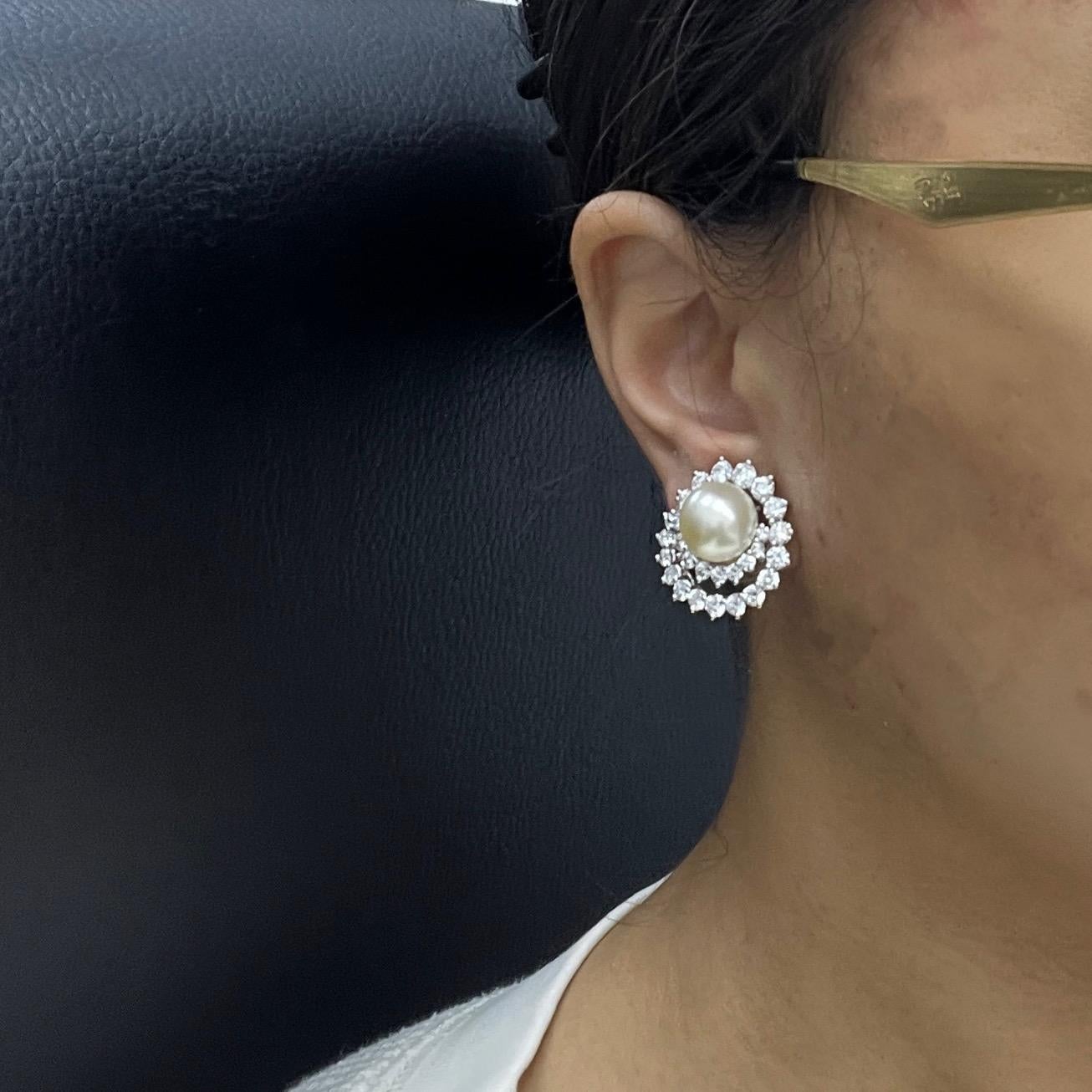 Angela Cummings for Assael Diamond Pearl Ear Clips For Sale 1