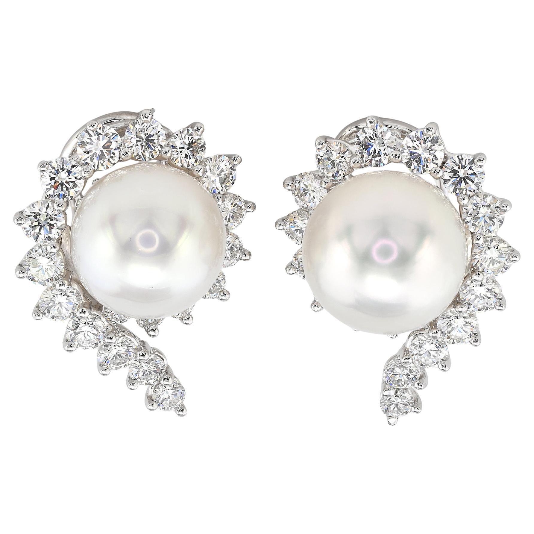 Angela Cummings for Assael Fine Pearl 4.20 Ct Diamond  Earrings For Sale