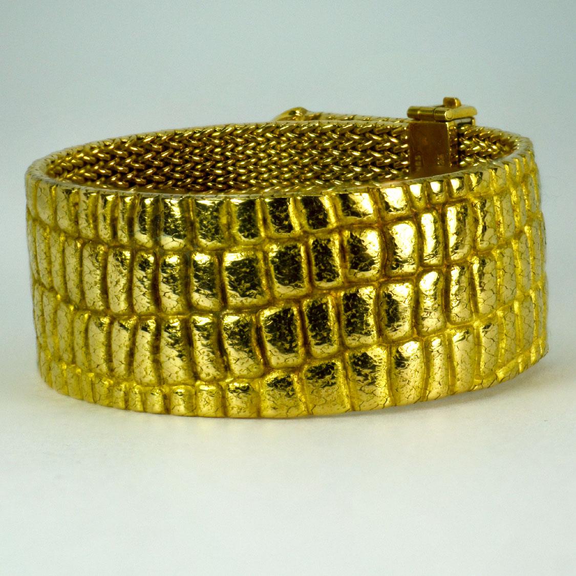 Women's Angela Cummings for Tiffany 18K Yellow Gold ‘Crocodile’ Buckle Bracelet