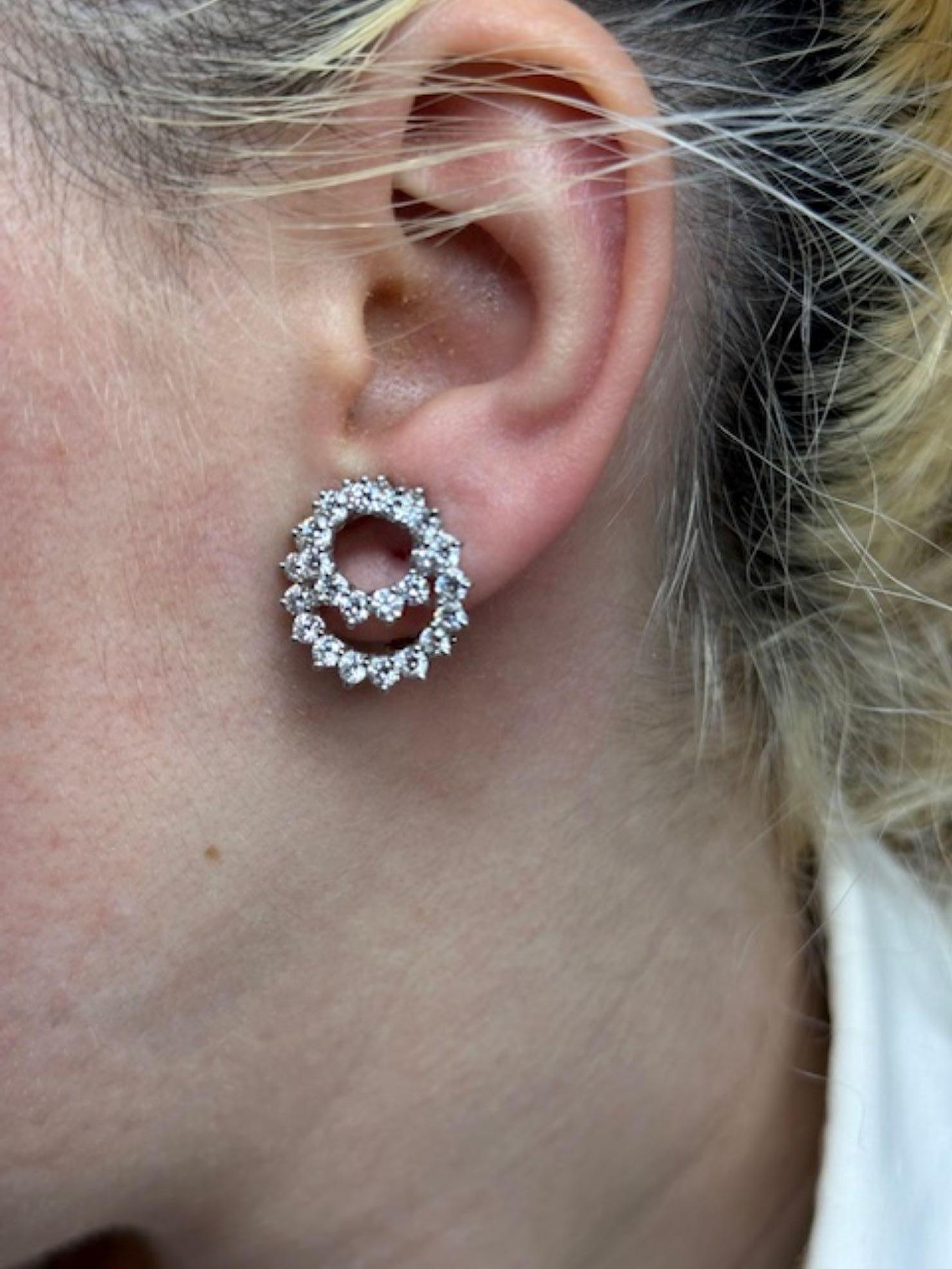 Angela Cummings for Tiffany & Co. Diamond Platinum Spiral Swirl Ear Clips For Sale 1