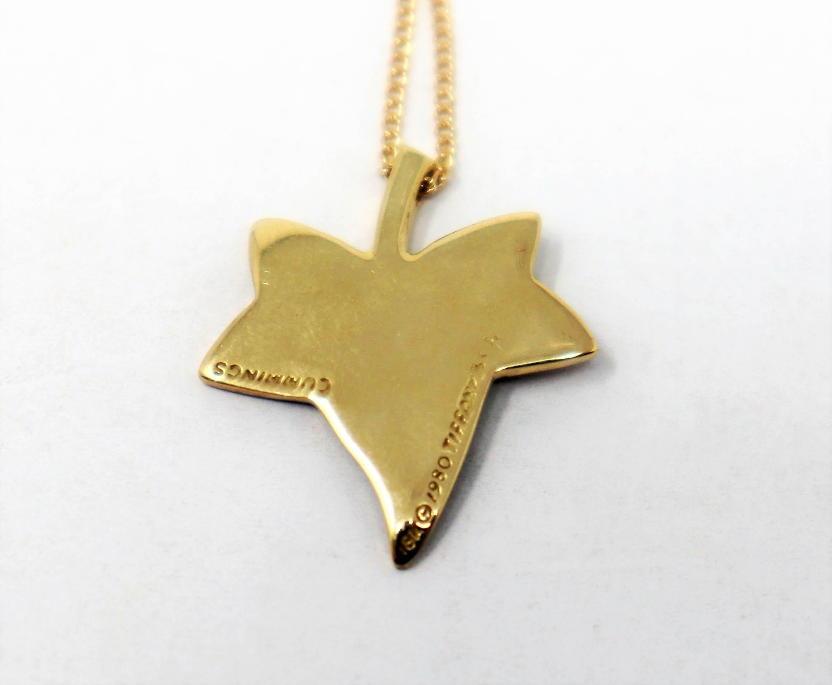 Contemporary Angela Cummings for Tiffany & Co. Vintage 1980 Maple Leaf Pendant Necklace Gold