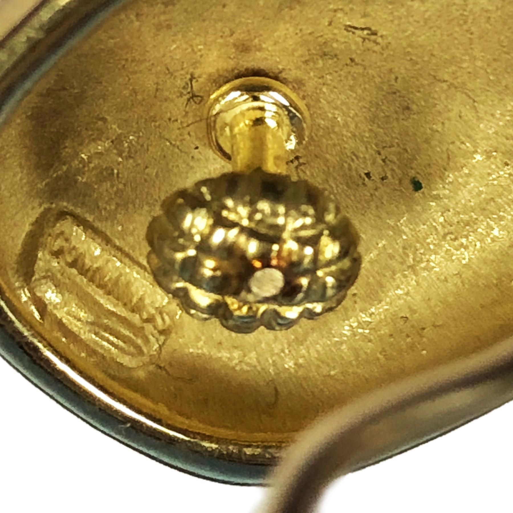 Angela Cummings for Tiffany & Co. Yellow Gold Hammered Earrings In Excellent Condition For Sale In Chicago, IL