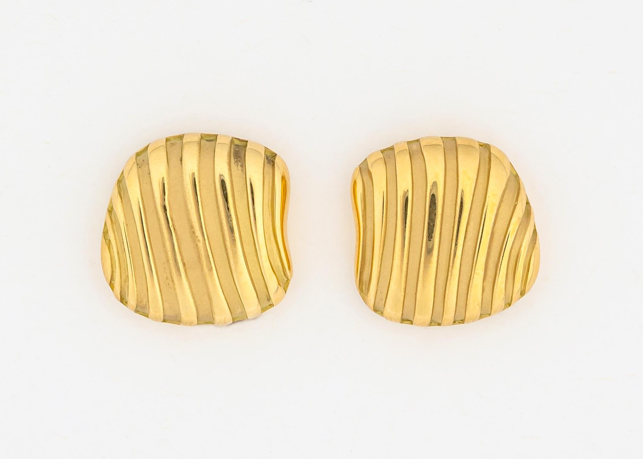 Contemporain Angela Cummings Boucles d'oreilles géométriques en or en vente