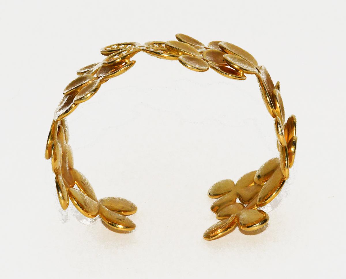 Angela Cummings Gold and Diamond Flower Cuff Bracelet In Excellent Condition In Teaneck, NJ