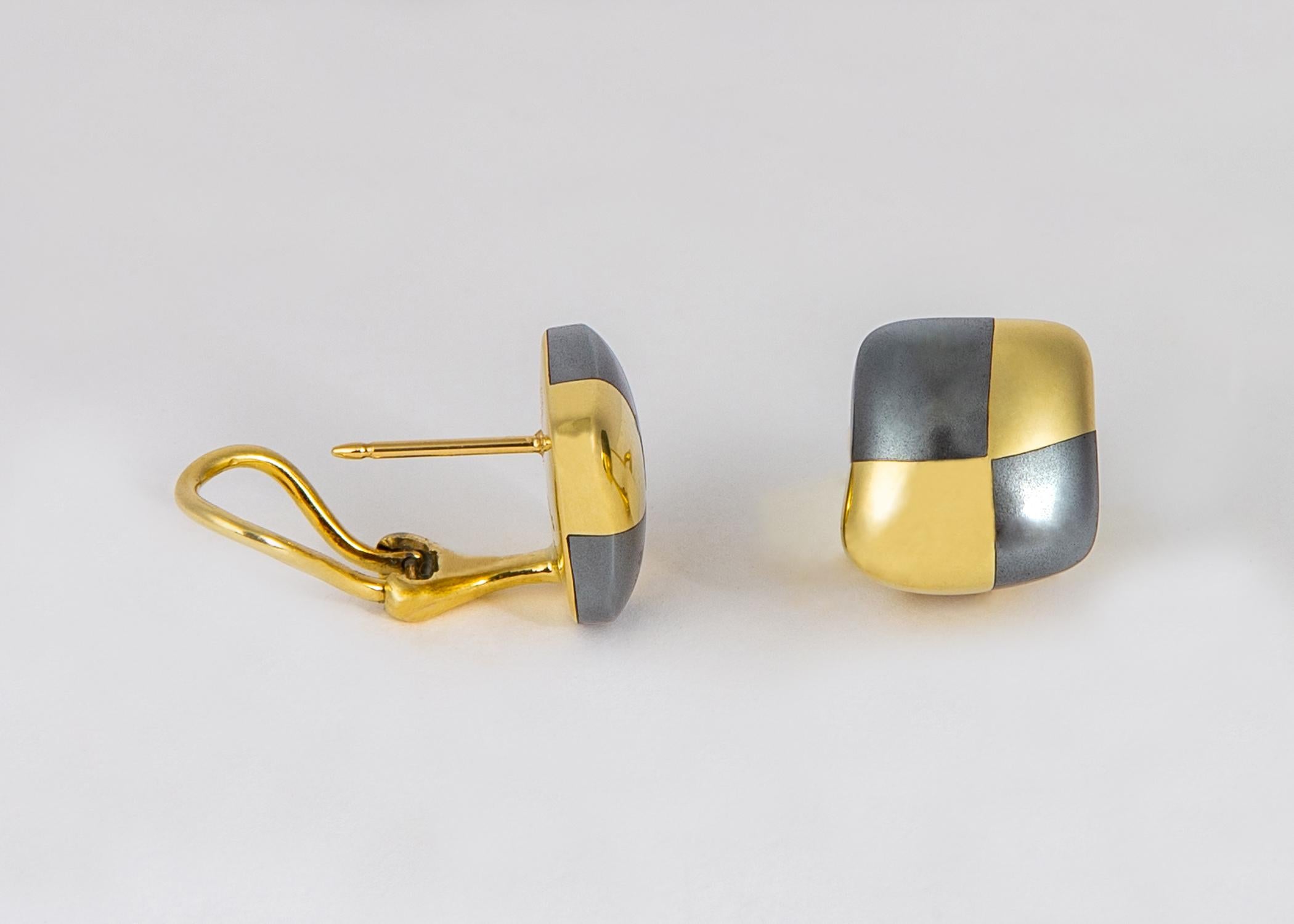 Contemporary Angela Cummings Hematite and Gold Checkerboard Earrings