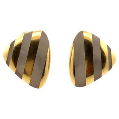 Angela Cummings Inlay Mother Of Pearl 18 Karat Yellow Gold Ear-Clip Earrings Angela Cummings Inlay Mother Of Pearl 18 Karat Yellow Gold Ear-Clip Earrings