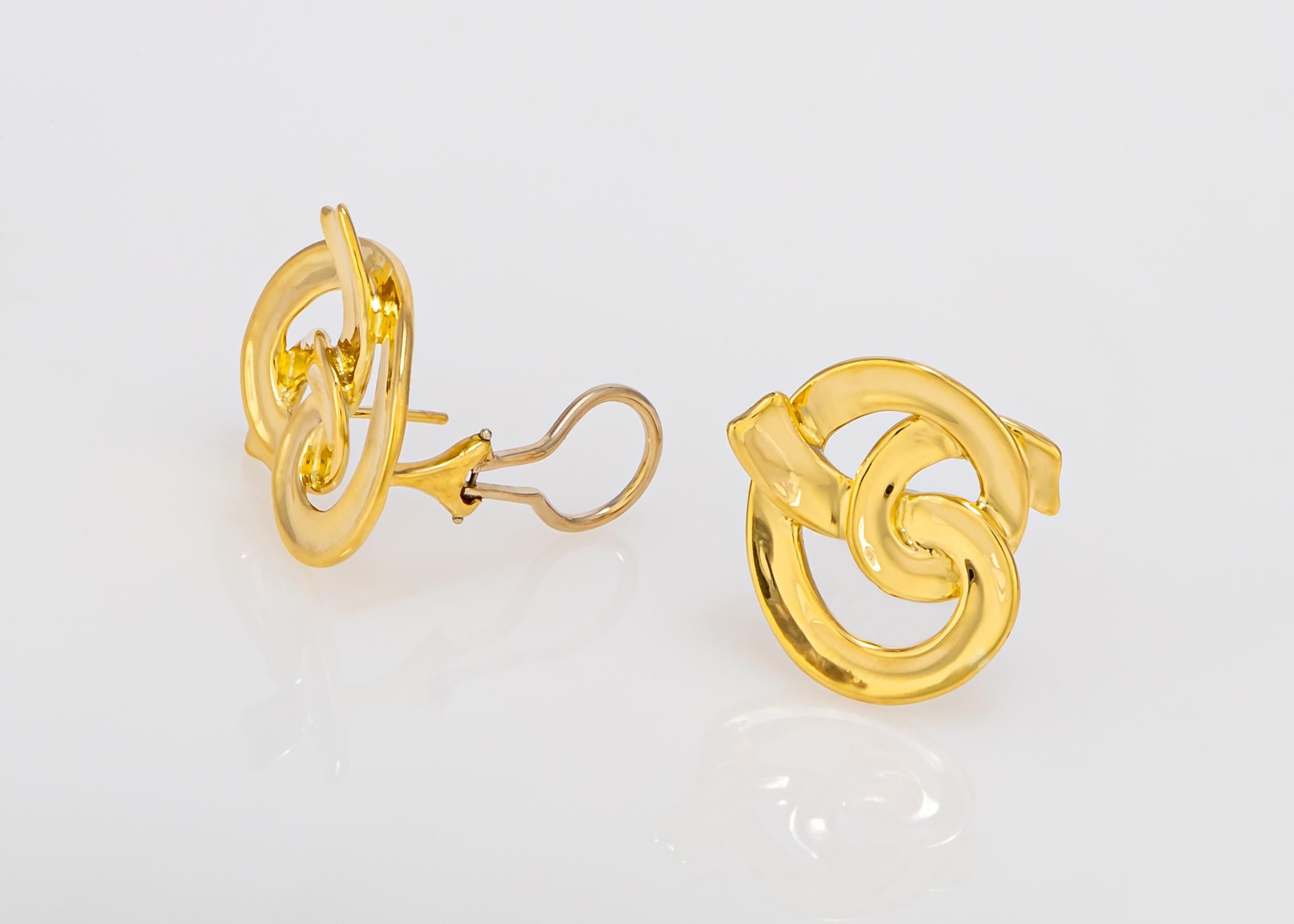 Angela Cummings Knot Motif Earring In Excellent Condition For Sale In Atlanta, GA