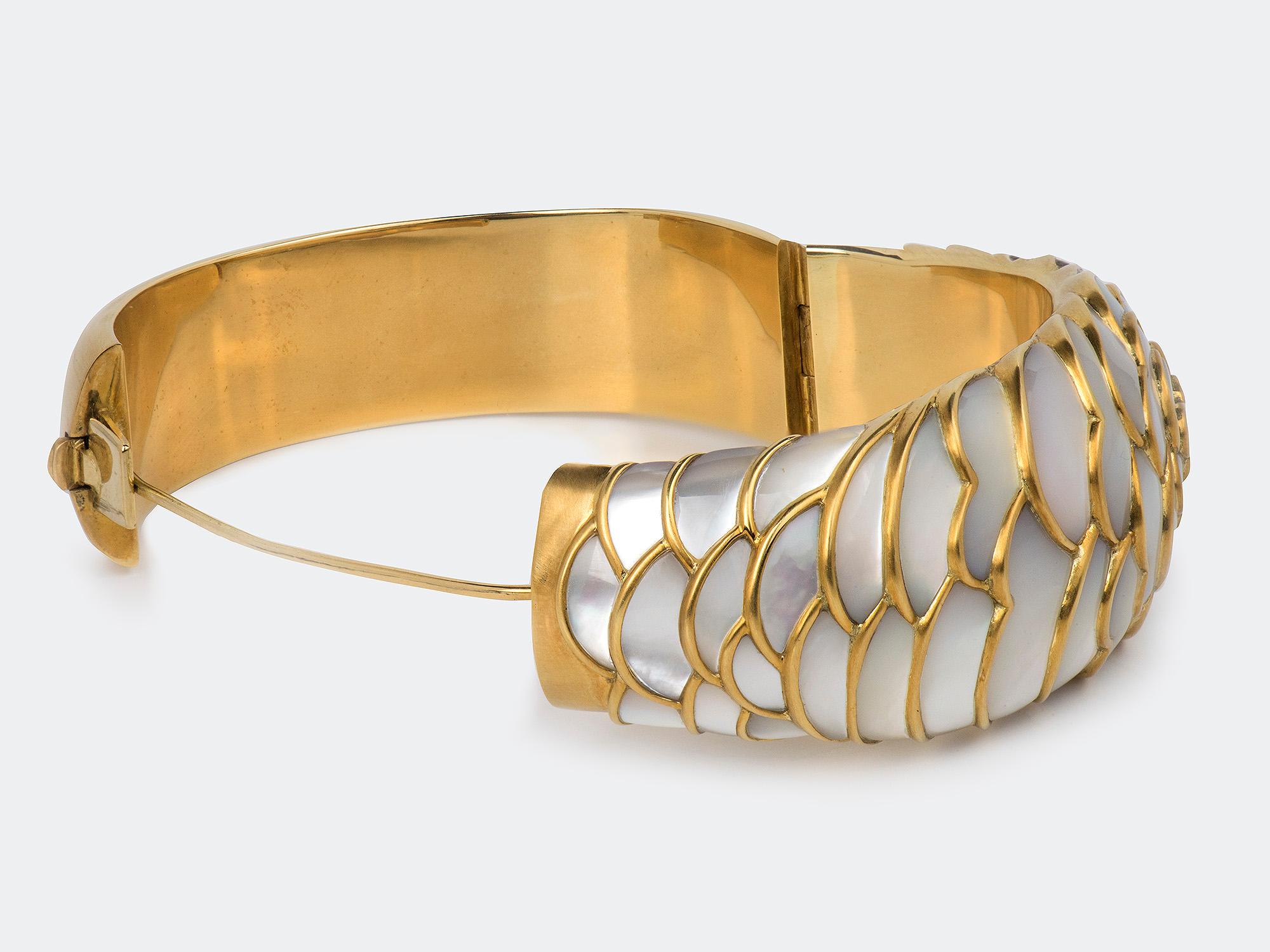 Angela Cummings Mother of Pearl Bangle In Excellent Condition In San Antonio, TX