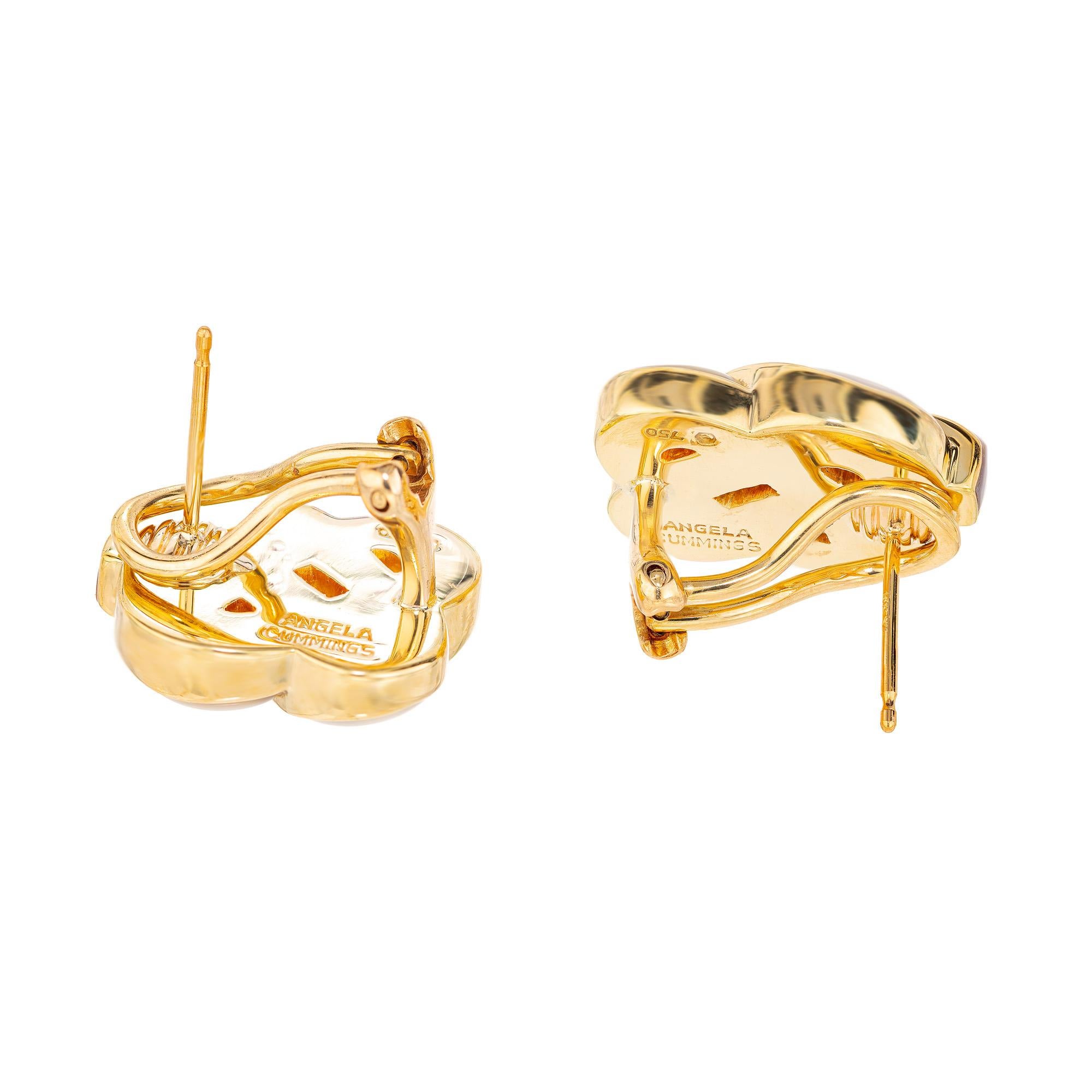 Men's Angela Cummings Mother Of Pearl Yellow Gold Clip Post Celtic Knot Earrings For Sale