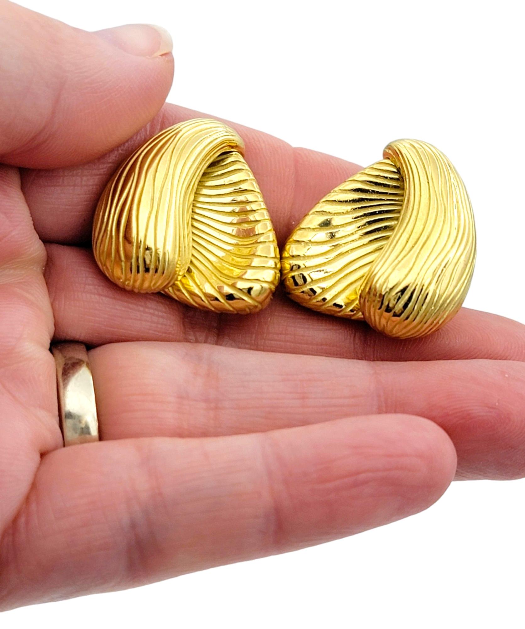 Vintage Angela Cummings Non-Pierced Ridged Gold Earrings in 18 Karat Yellow Gold For Sale 6
