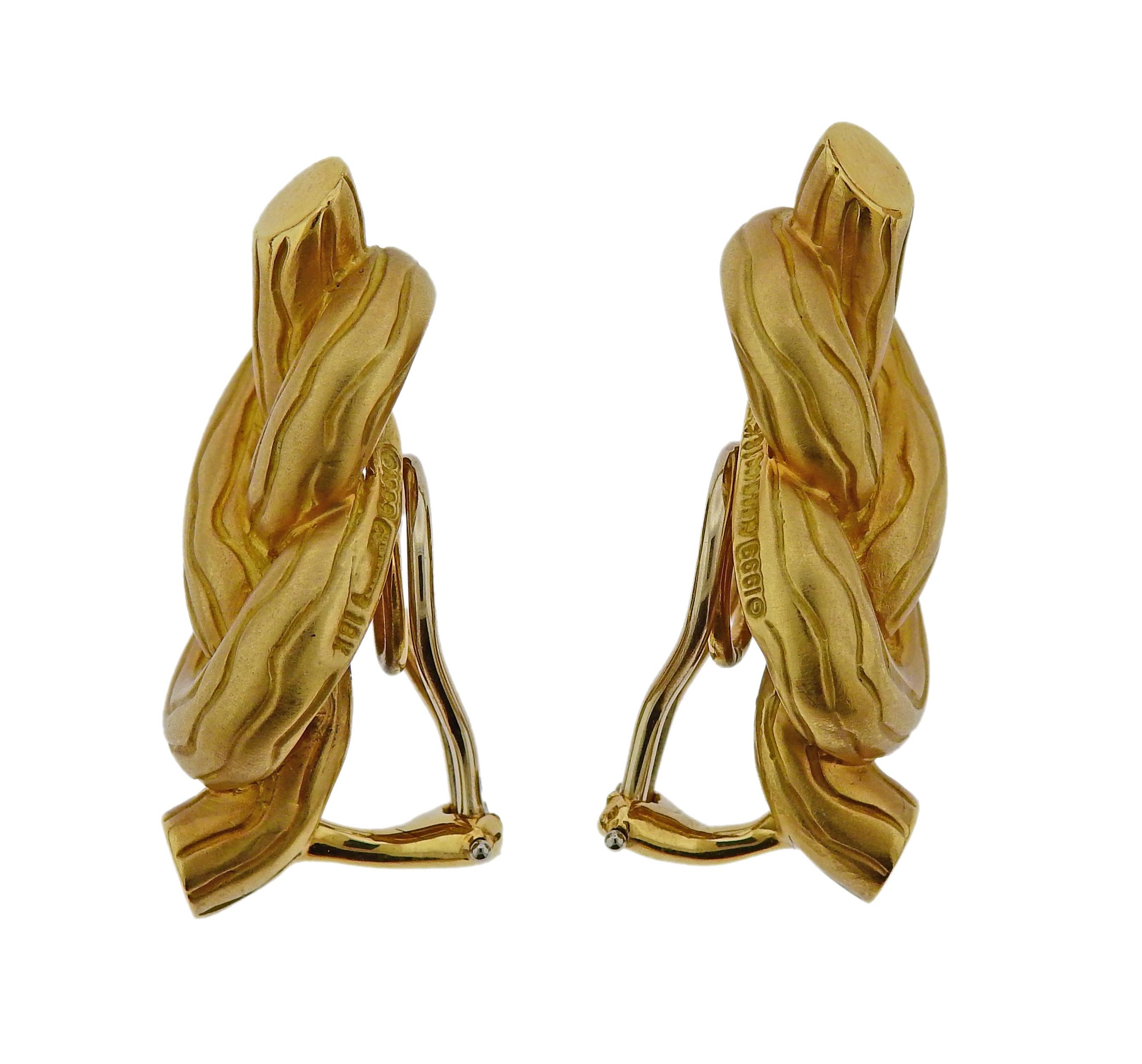 Angela Cummings Pretzel Knot Gold Necklace Earrings Suite In Excellent Condition For Sale In Lambertville, NJ