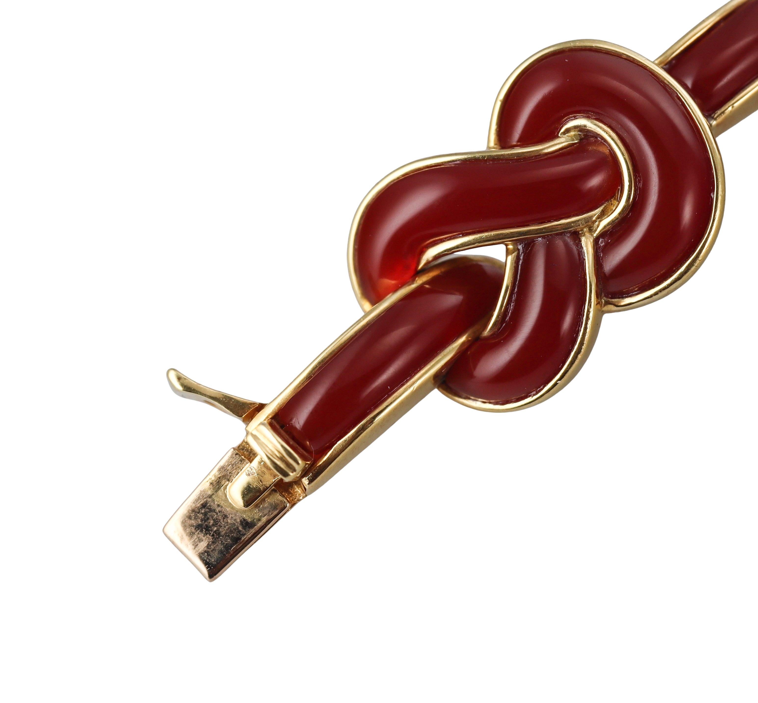 Angela Cummings Sailor's Knot Carnelian Yellow Gold Bracelet In Excellent Condition For Sale In New York, NY