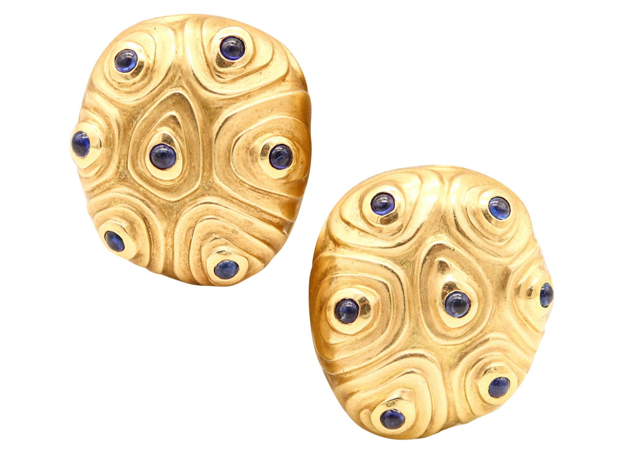 ANGELA CUMMINGS Sculptural Clip-On Earrings In 18Kt Gold With Sapphires For Sale