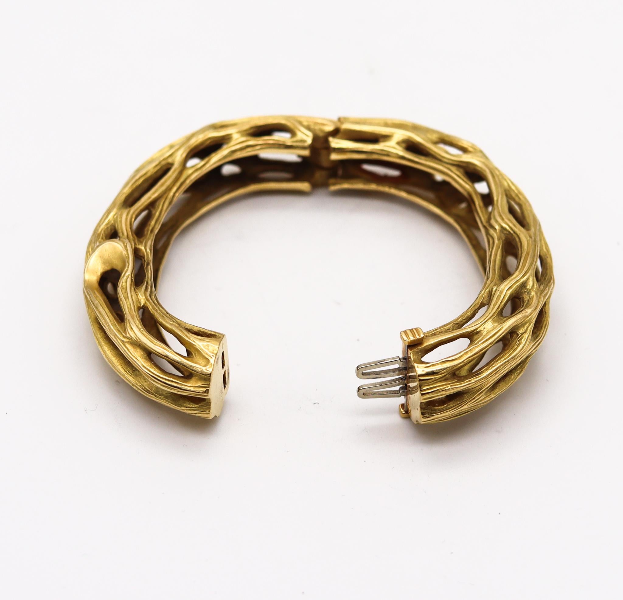 Angela Cummings Studio 1983 Very Rare Organic Bracelet in Solid 18kt Yellow Gold 2