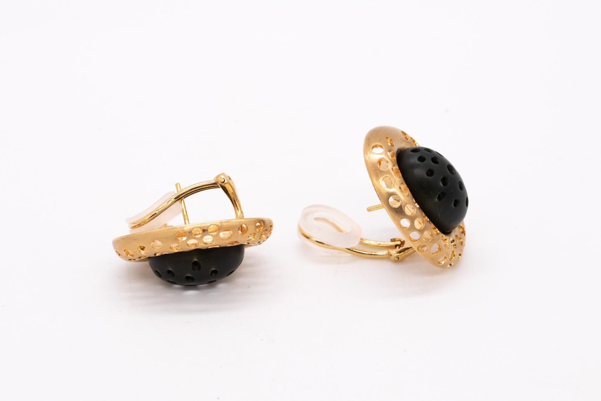 Modernist Angela Cummings Studios 1984 Clips Earrings in 18Kt Yellow Gold with Black Jade  For Sale