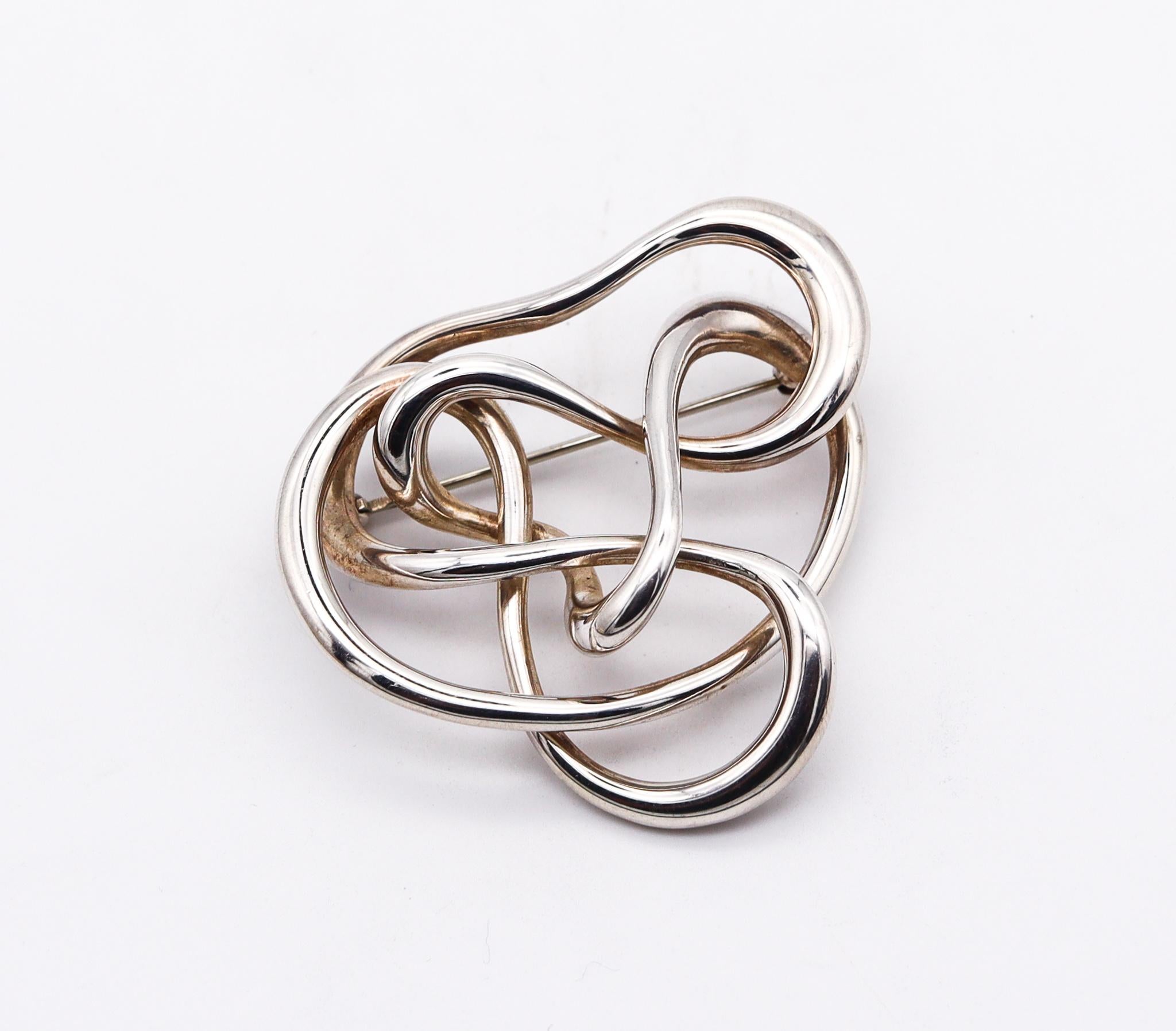 Angela Cummings Studios 1987 Free-Form Sculptural Brooch in .925 Sterling Silver In Excellent Condition In Miami, FL
