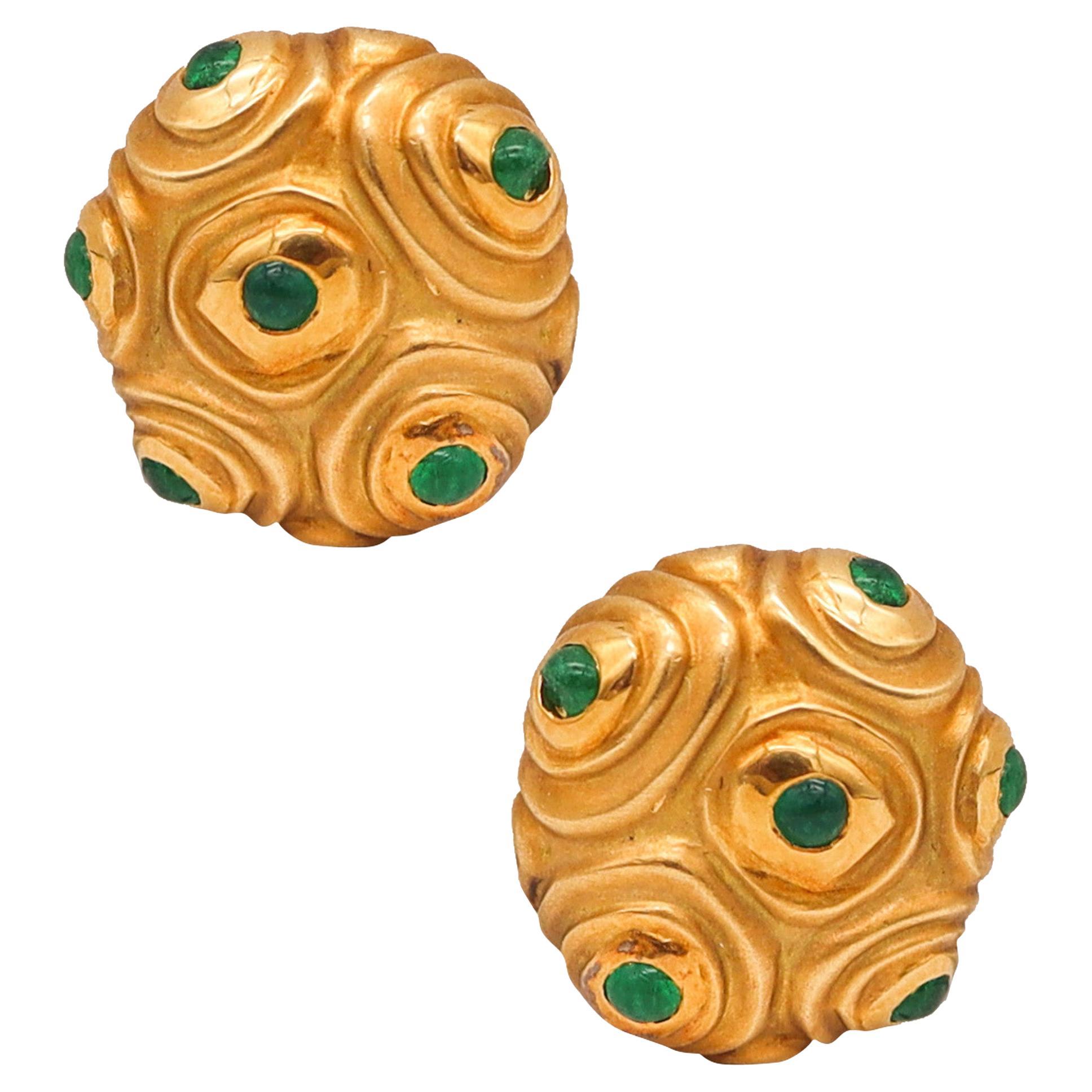 Angela Cummings Studios Free Forms Clip Earrings in 18kt Gold with 12 Emeralds For Sale