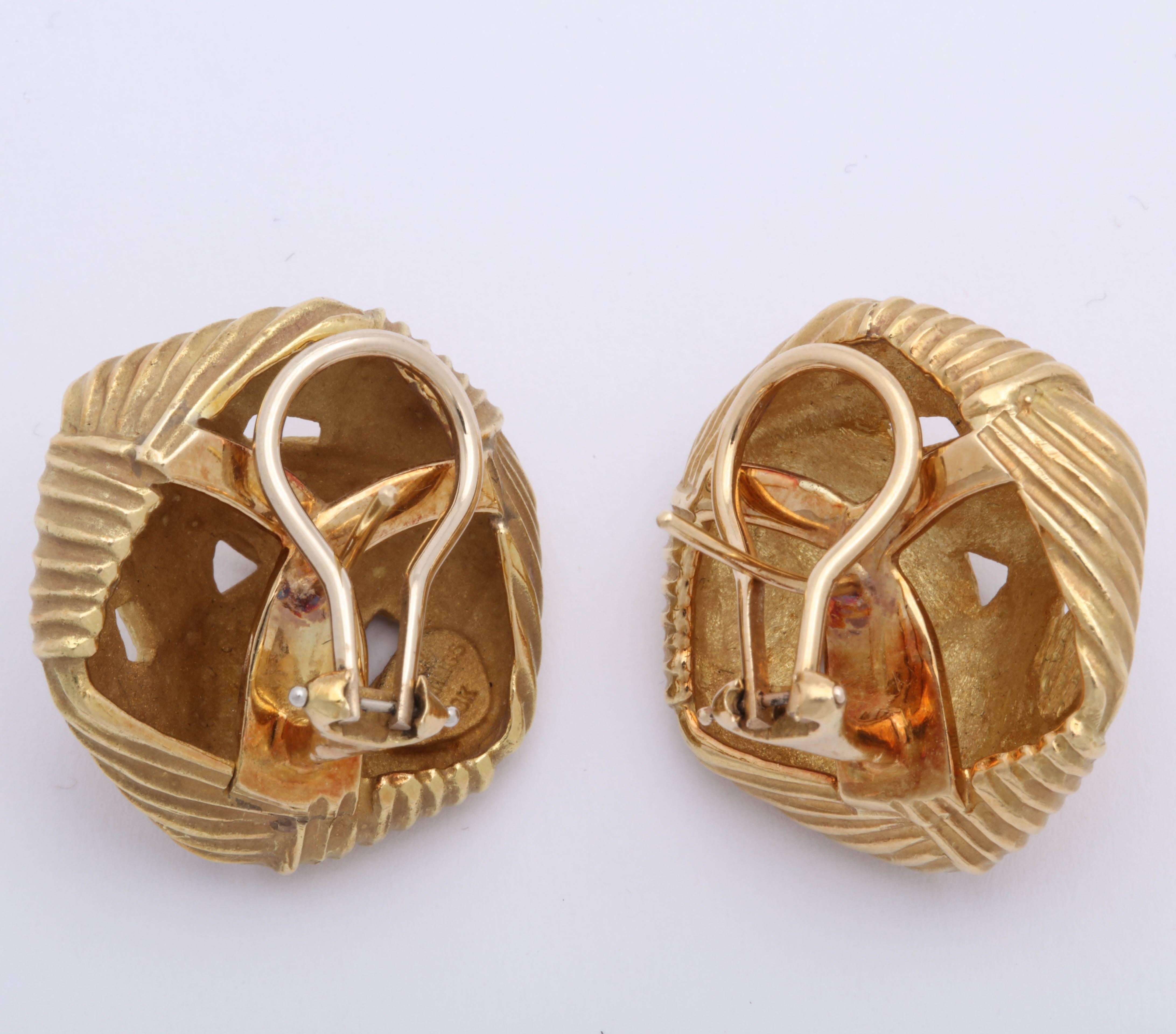 Baroque Angela Cummings Three Dimensional Basket Weave Pierced Earrings For Sale