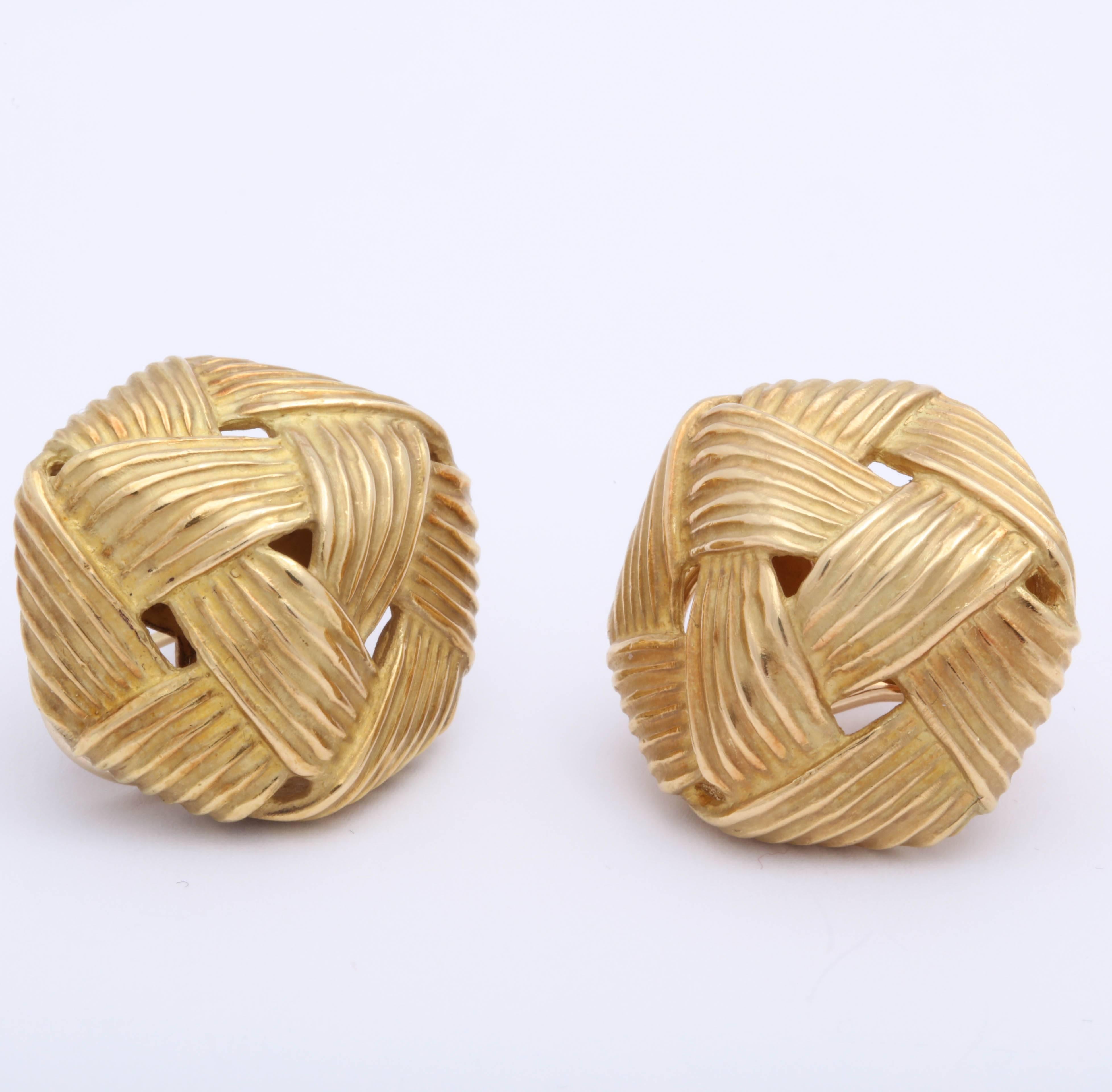 Angela Cummings Three Dimensional Basket Weave Pierced Earrings For Sale 2