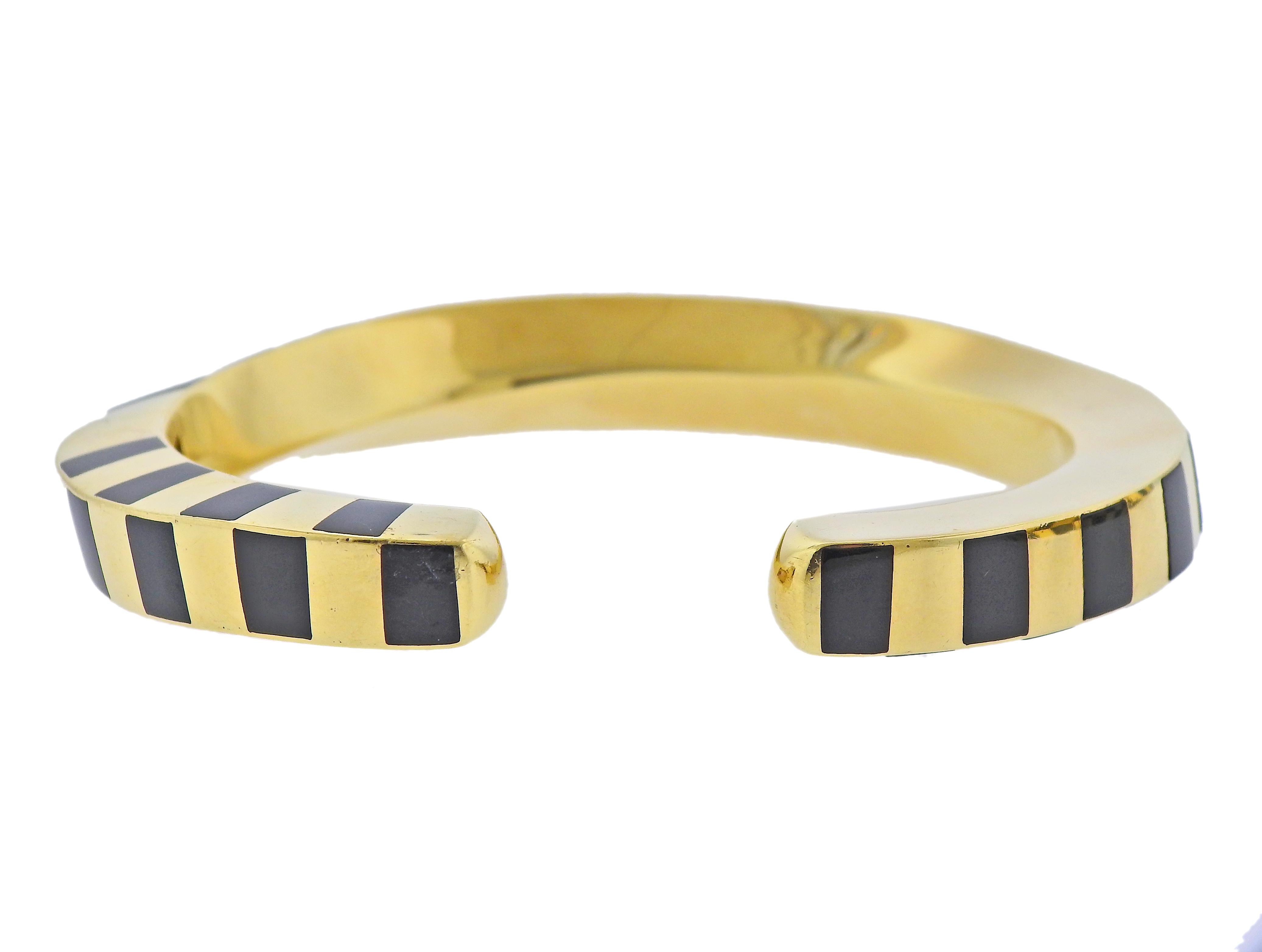 Angela Cummings Tiffany & Co. Black Jade Inlay Gold Cuff Bracelet Set of 2 In Good Condition In New York, NY