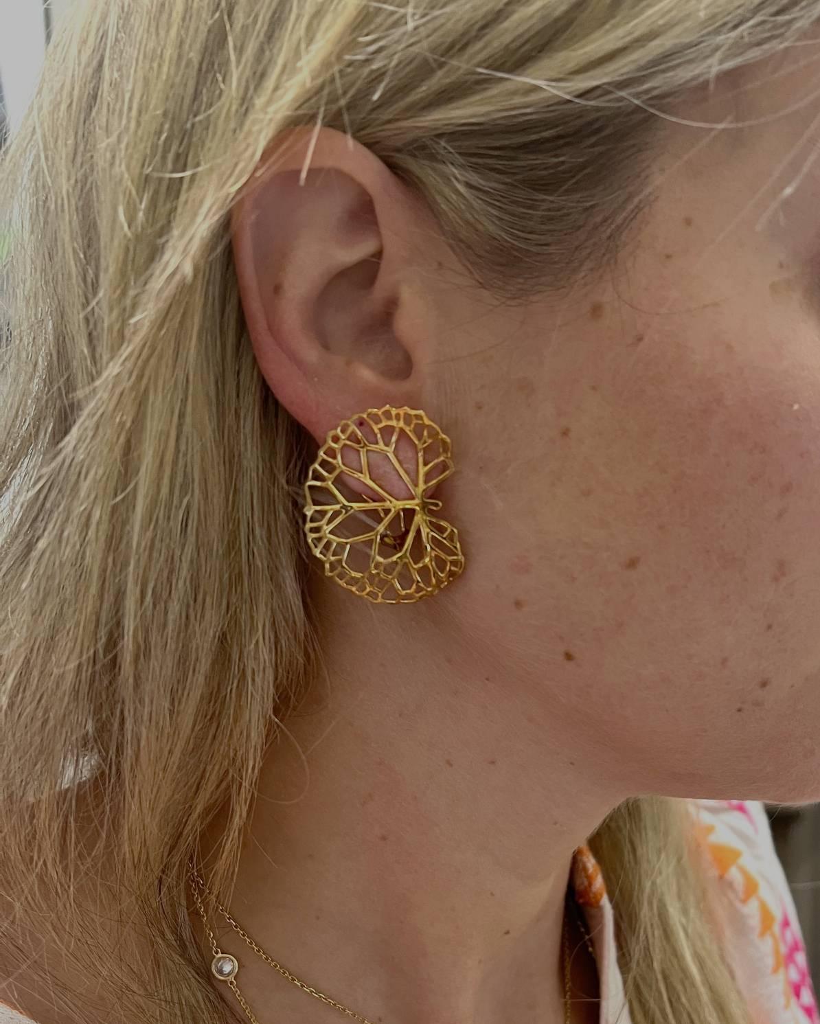 Angela Cummings Vintage 18 Karat Gelbgold Lilly Pad Leaf Clip-Ohrringe 1985 2
