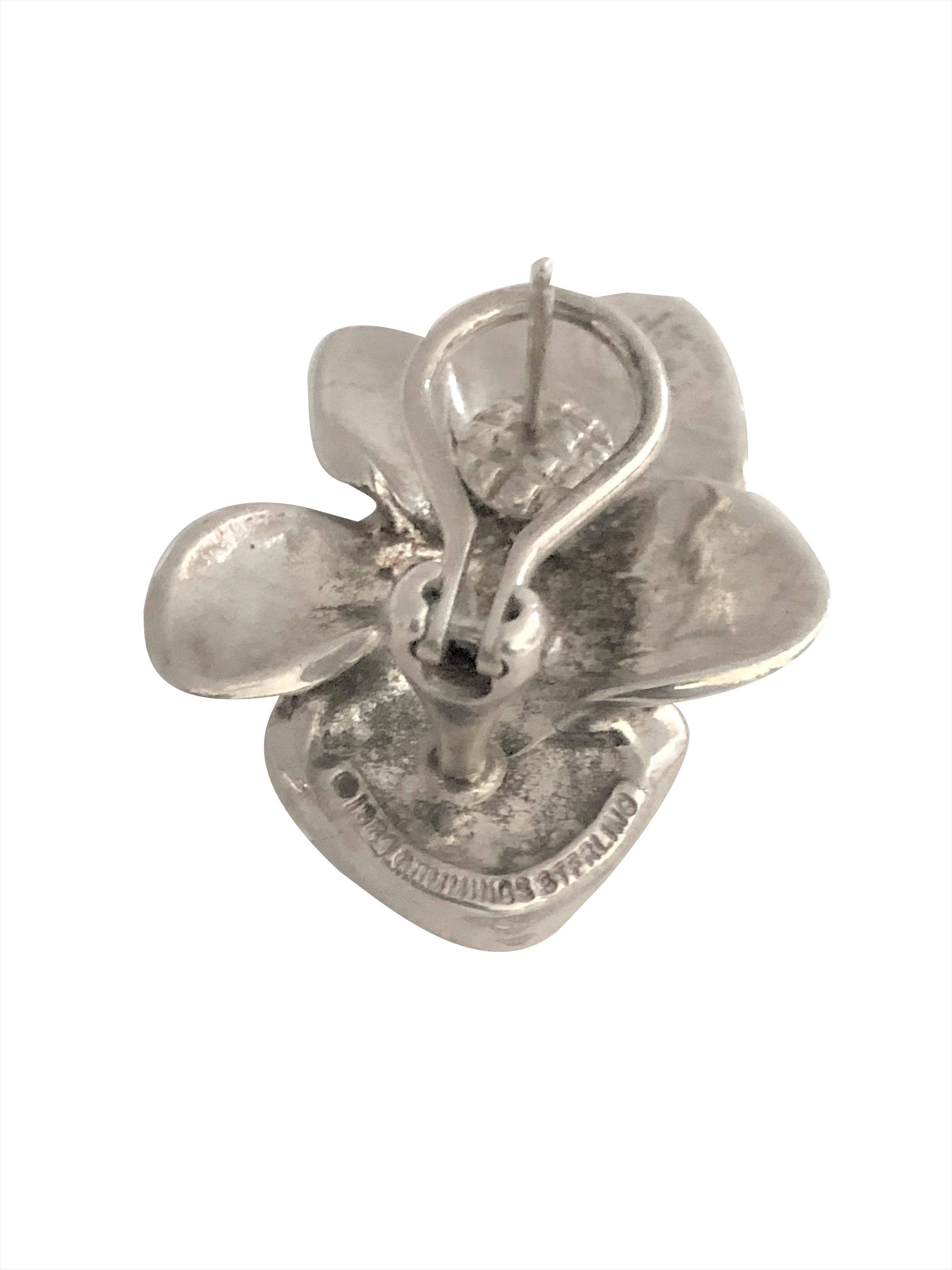 Circa 1984 Angela Cummings Sterling Silver Orchid Flower Earrings, These are From Angela Cummings collections previous to Her collaboration with Tiffany & Company and were made in very small quantities, measuring 1 1/8 X 1 inch. Omega clip backs