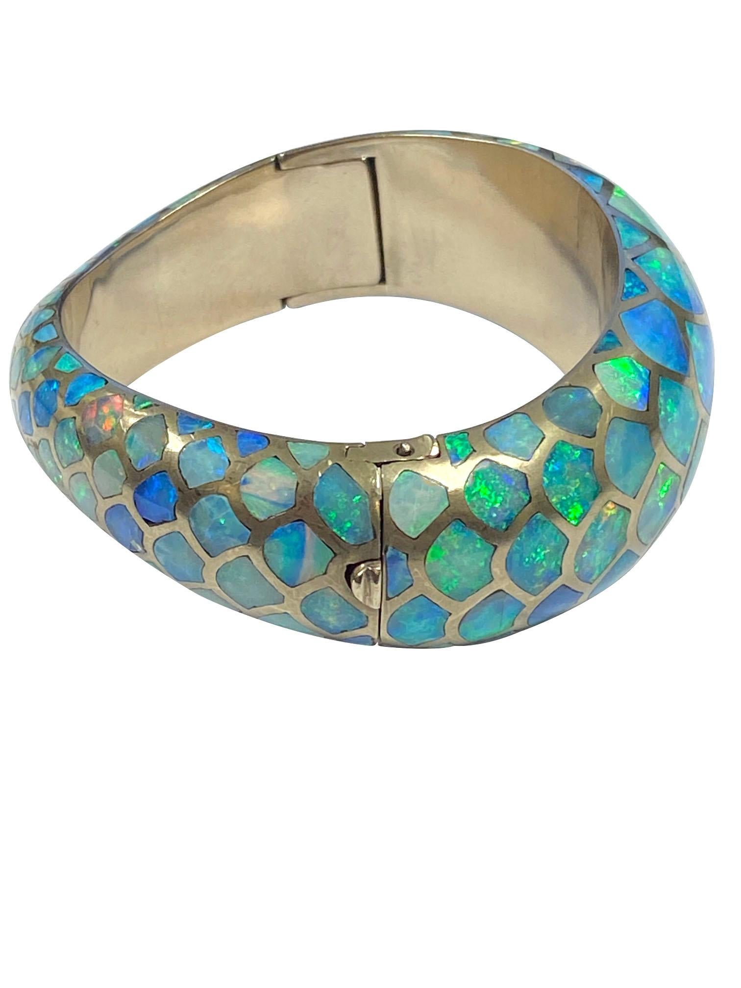 Cabochon Angela Cummings White Gold and Opal Snakeskin Bangle Bracelet For Sale