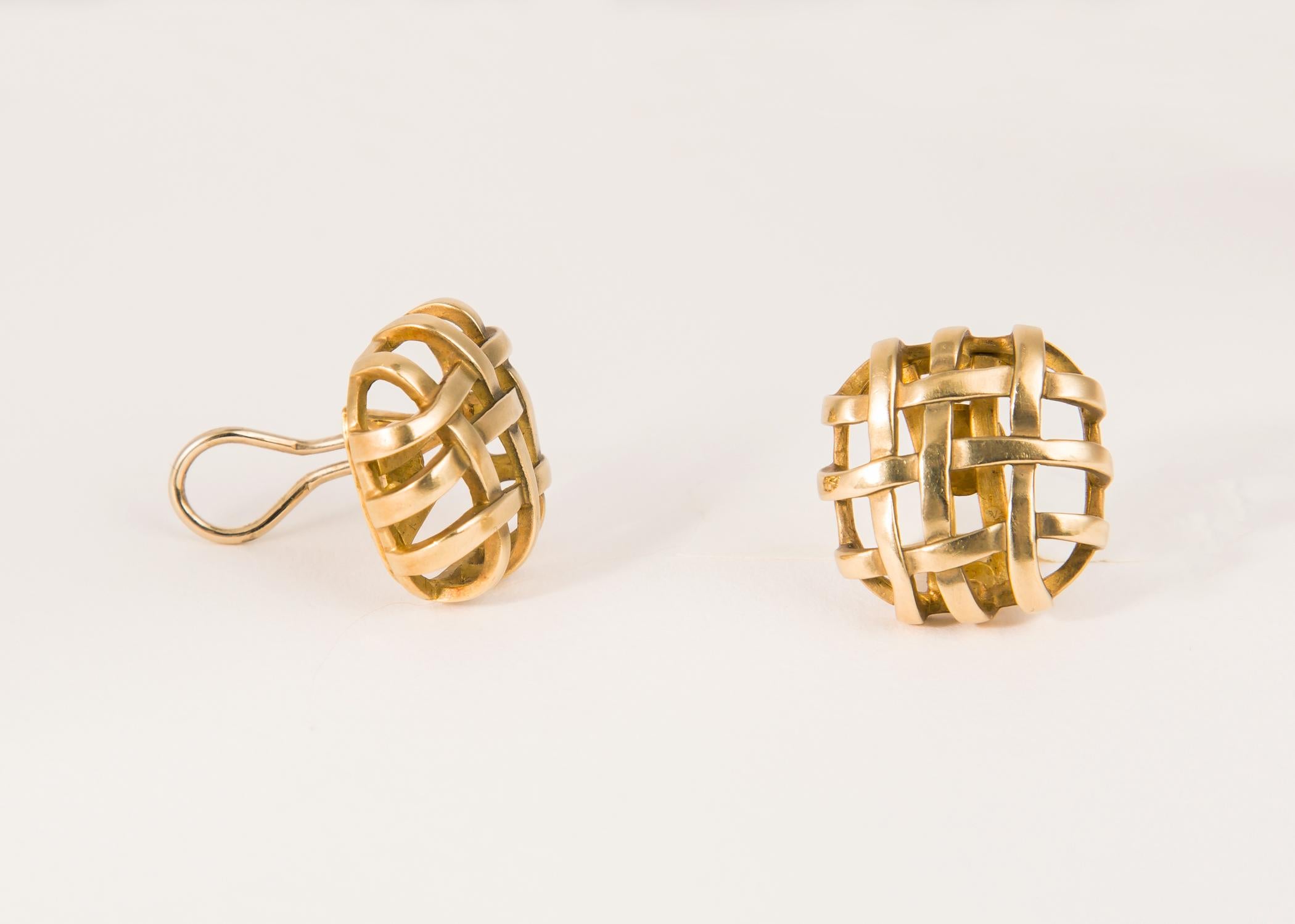 Angela Cummings Woven Gold Earrings In Excellent Condition In Atlanta, GA