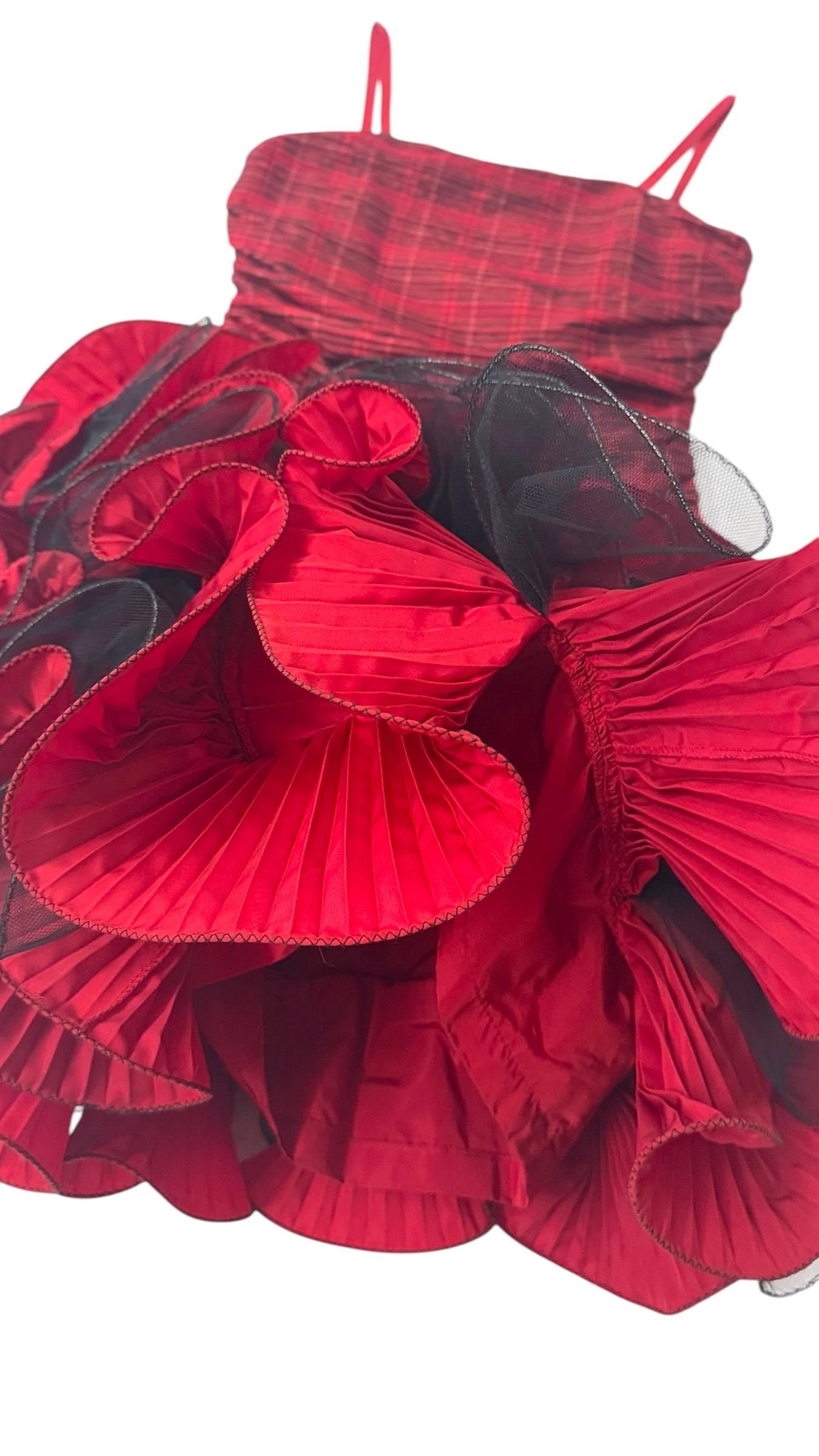Angela Gavioli for Luciano Pavarotti Red Couture Dress For Sale 2