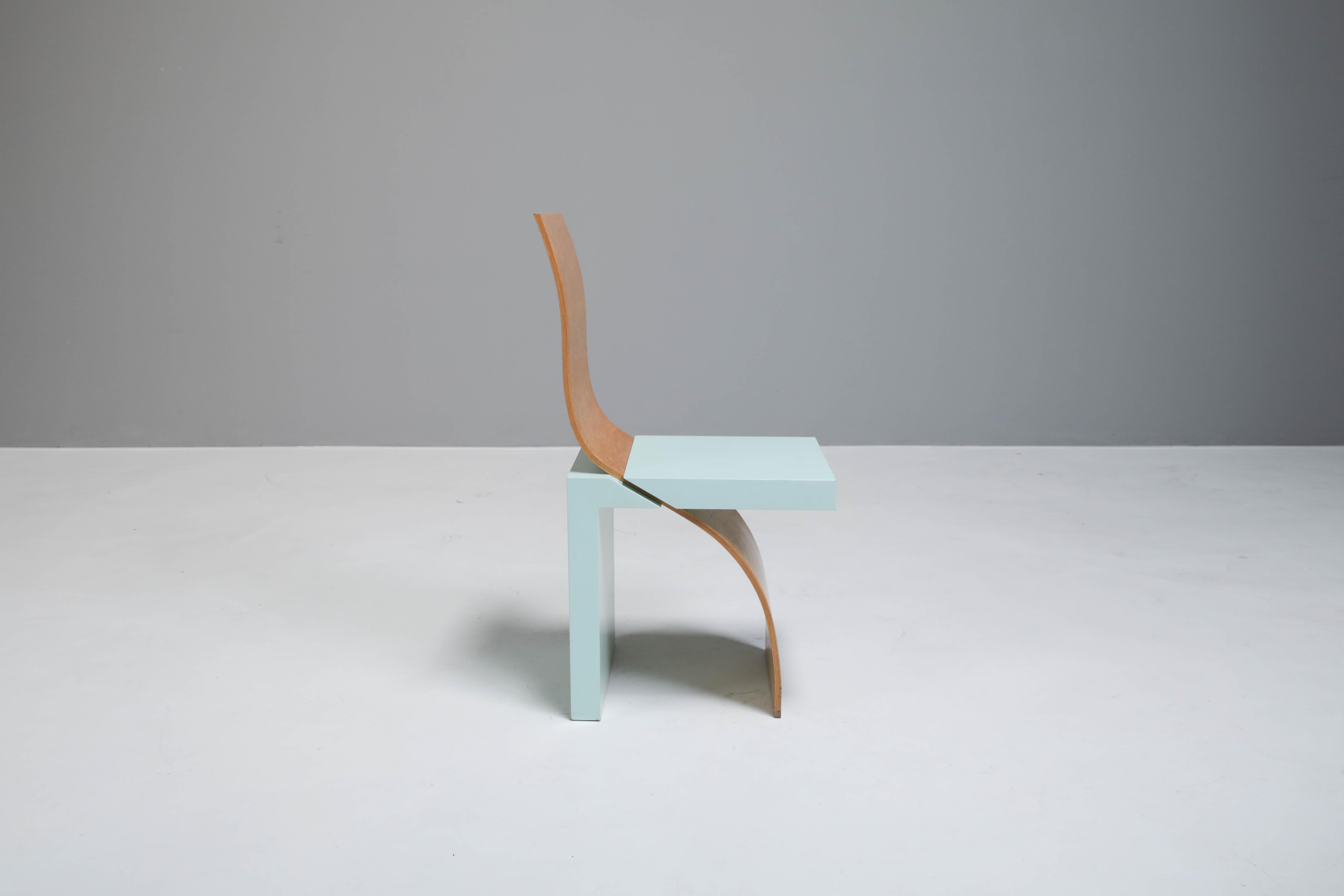 Postmoderne Angela Oedekoven, Chaise Modèle Leda, 1983 en vente