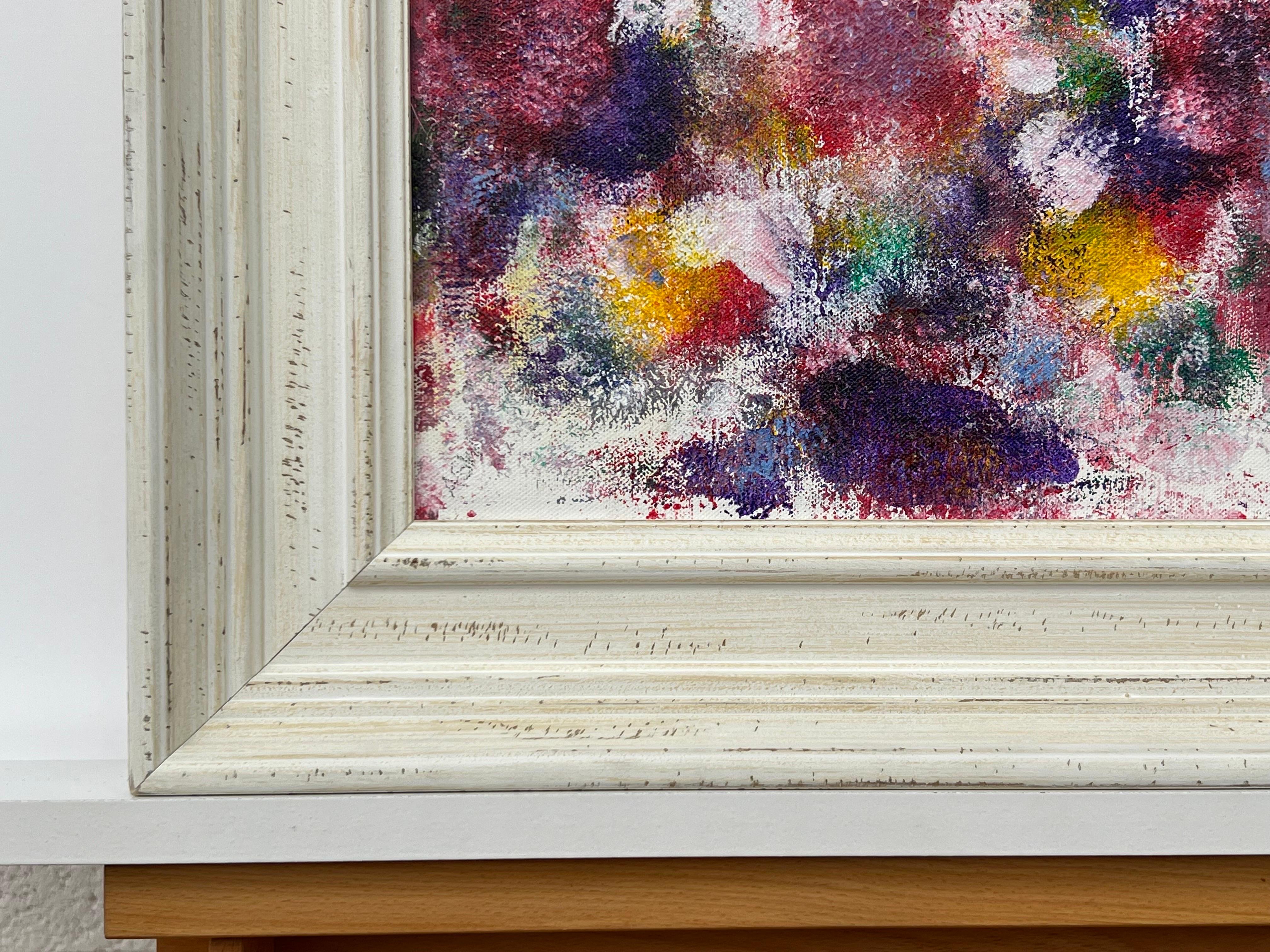 Pittura astratta rossa, viola, bianca e gialla di un artista britannico contemporaneo 1