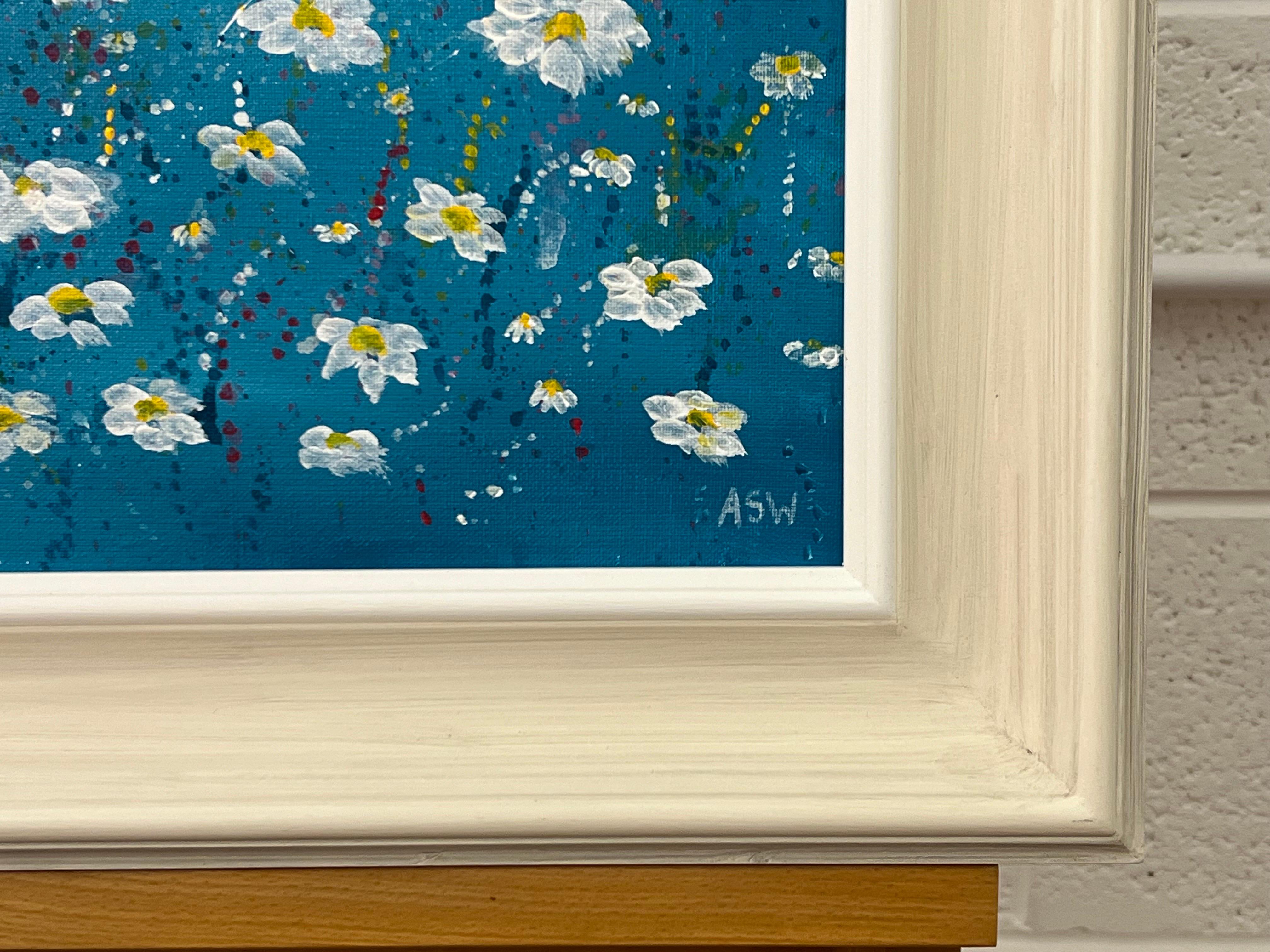 Flores abstractas de margaritas blancas sobre fondo turquesa por Artista Contemporáneo en venta 3