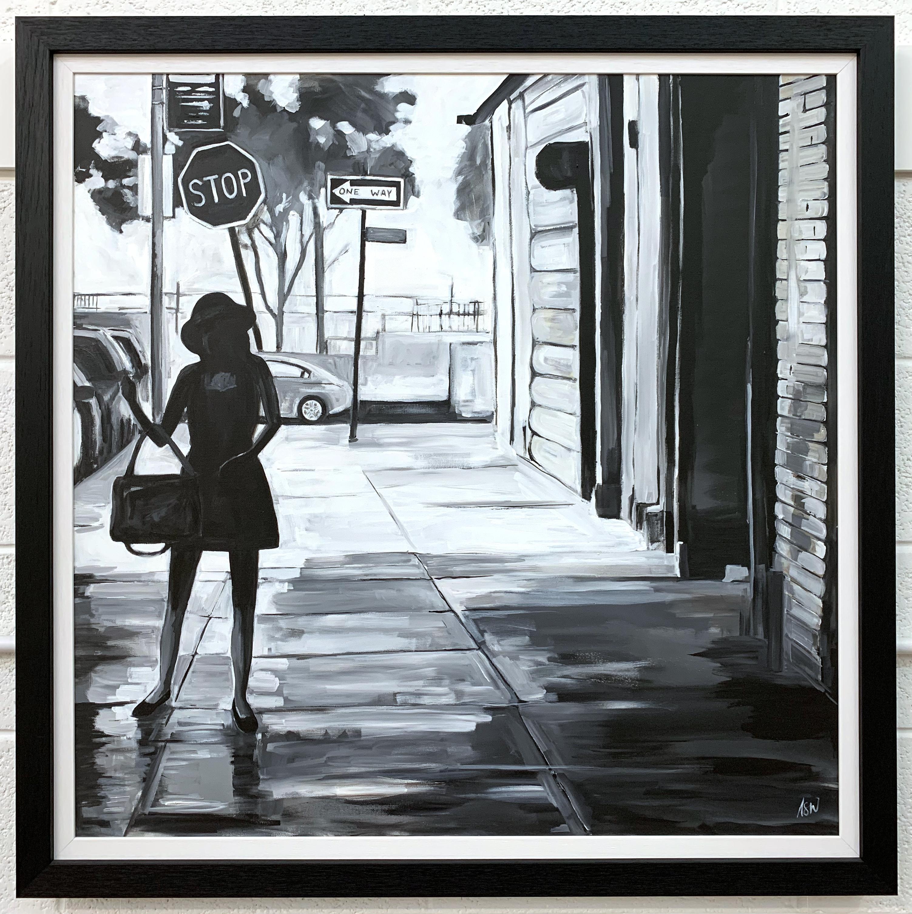 Scène de rue en noir et blanc représentant une femme à Manhattan, New York, réalisée par l'artiste britannique Angela Wakefield.

L'œuvre d'art mesure 36 x 36 pouces
Le cadre mesure 41 x 41 pouces

Angela Wakefield a fait deux fois la couverture de