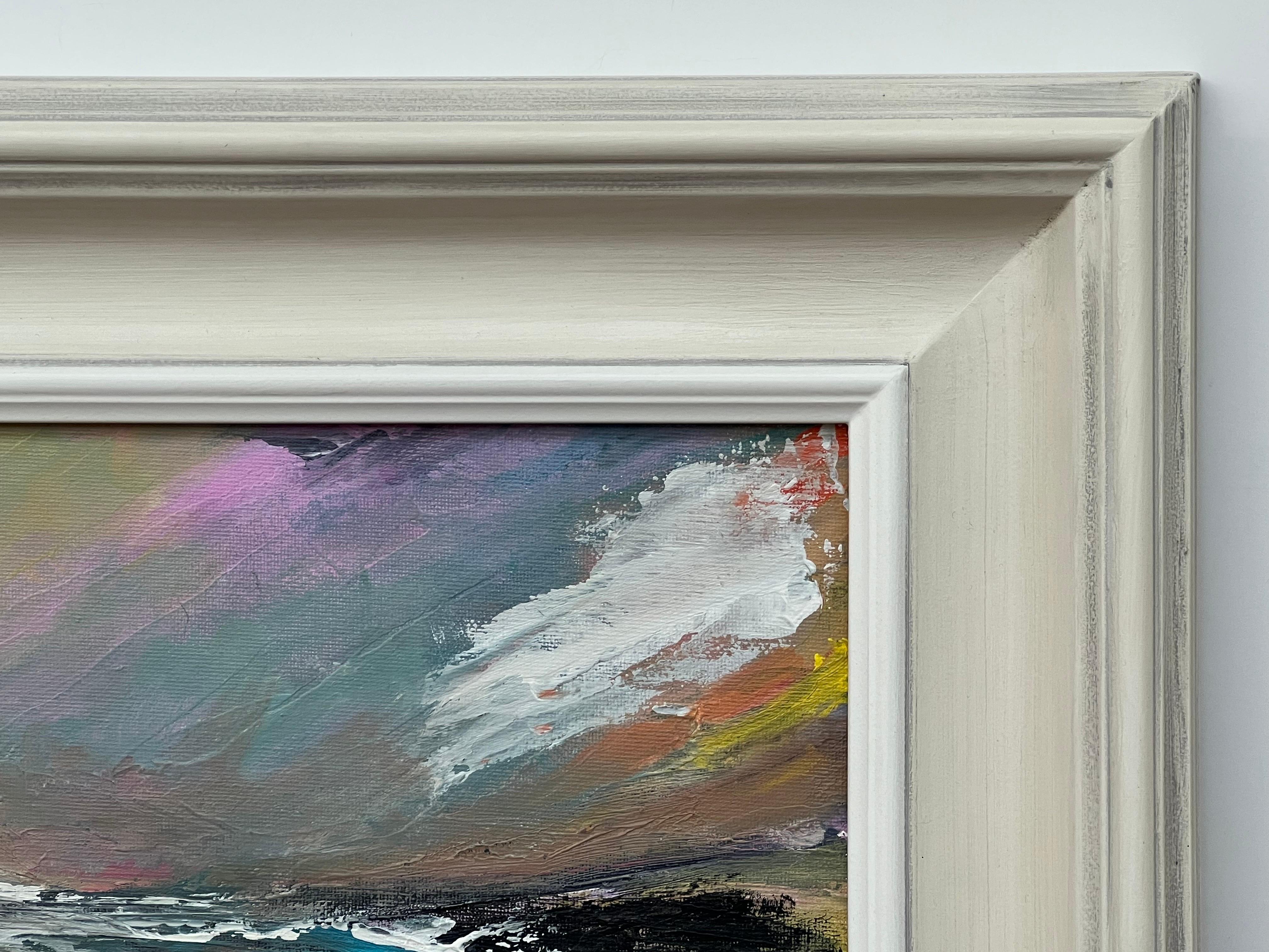 Paesaggio astratto audace ed espressivo con rosa, giallo e blu dell'artista britannico in vendita 4