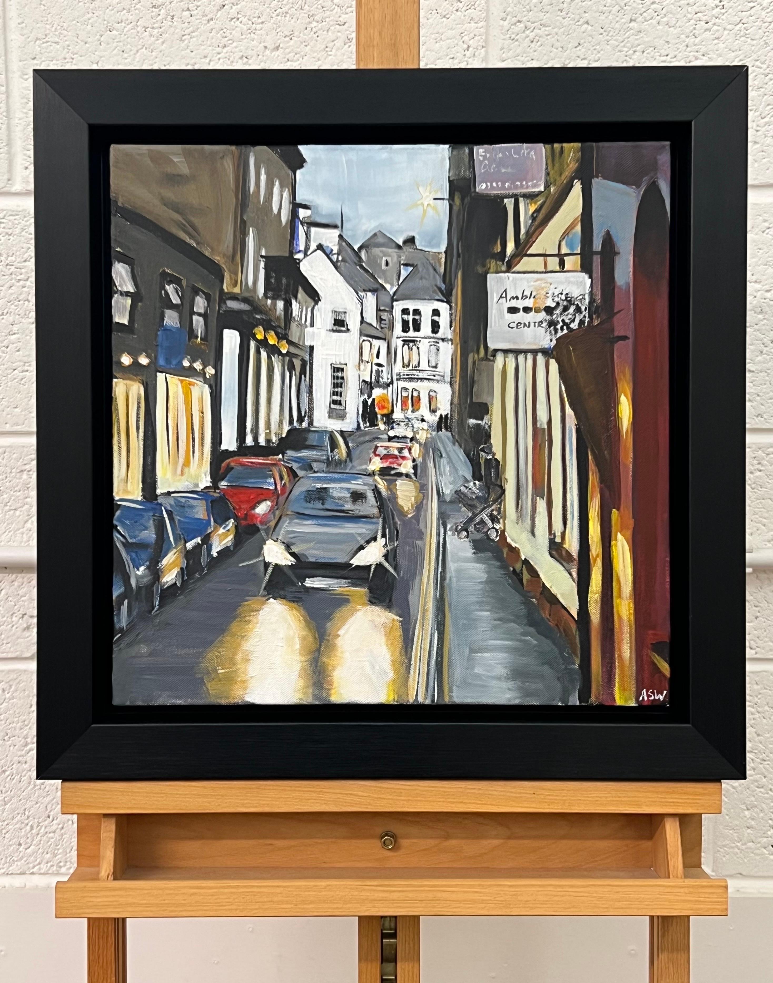 Busy Street in Ambleside im Lake District England des britischen Künstlers (Zeitgenössisch), Painting, von Angela Wakefield