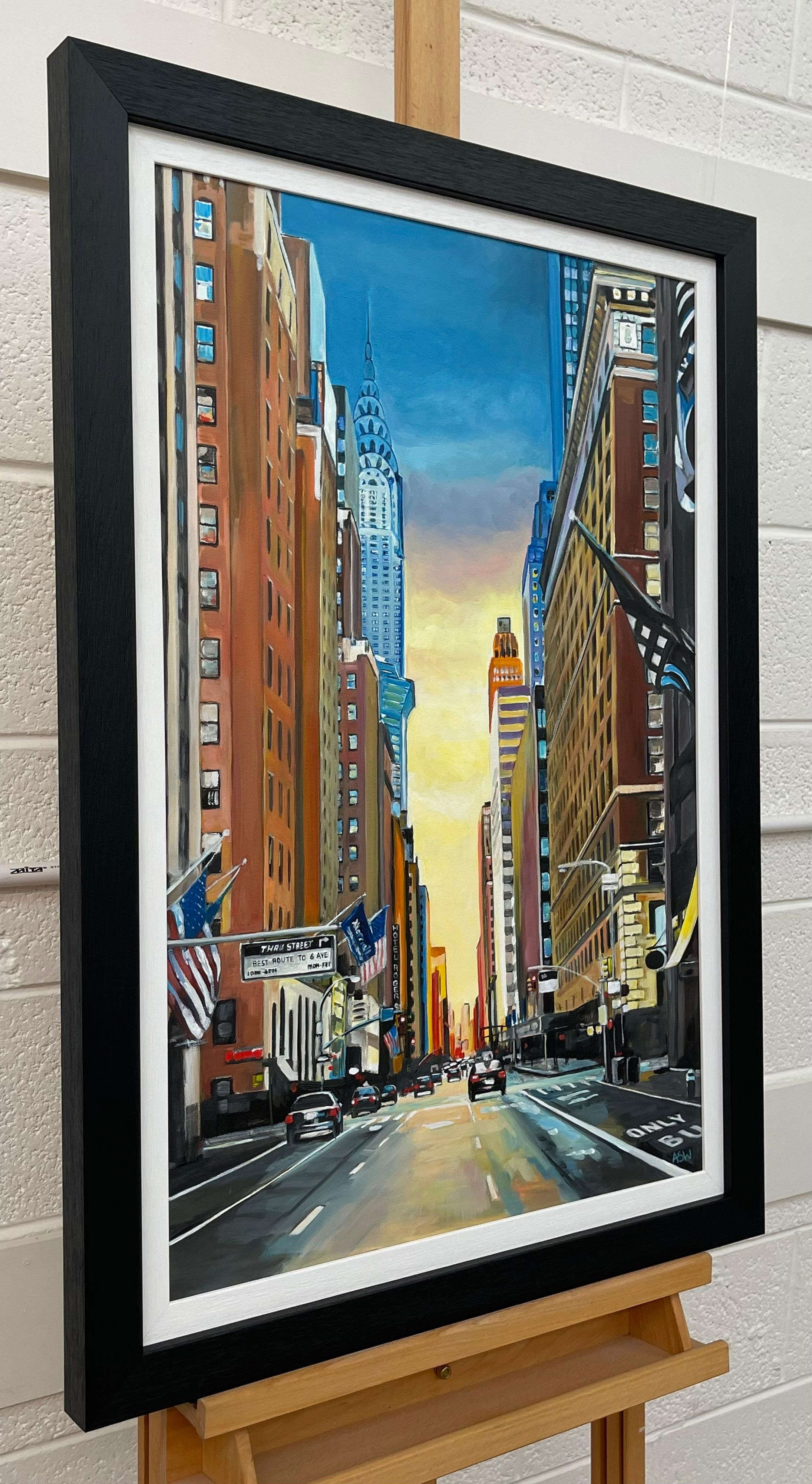 Le Chrysler Building, 42nd Street, New York, par l'artiste britannique contemporain - Painting de Angela Wakefield