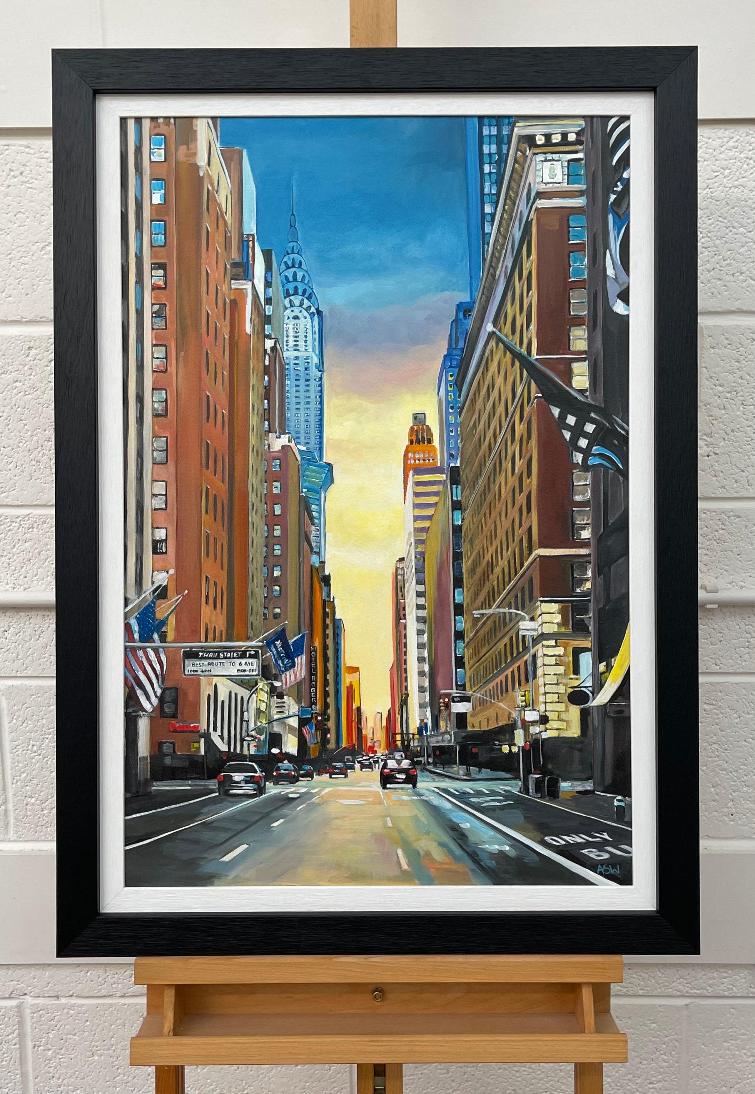 Le Chrysler Building, 42nd Street, New York, par l'artiste britannique contemporain - Contemporain Painting par Angela Wakefield