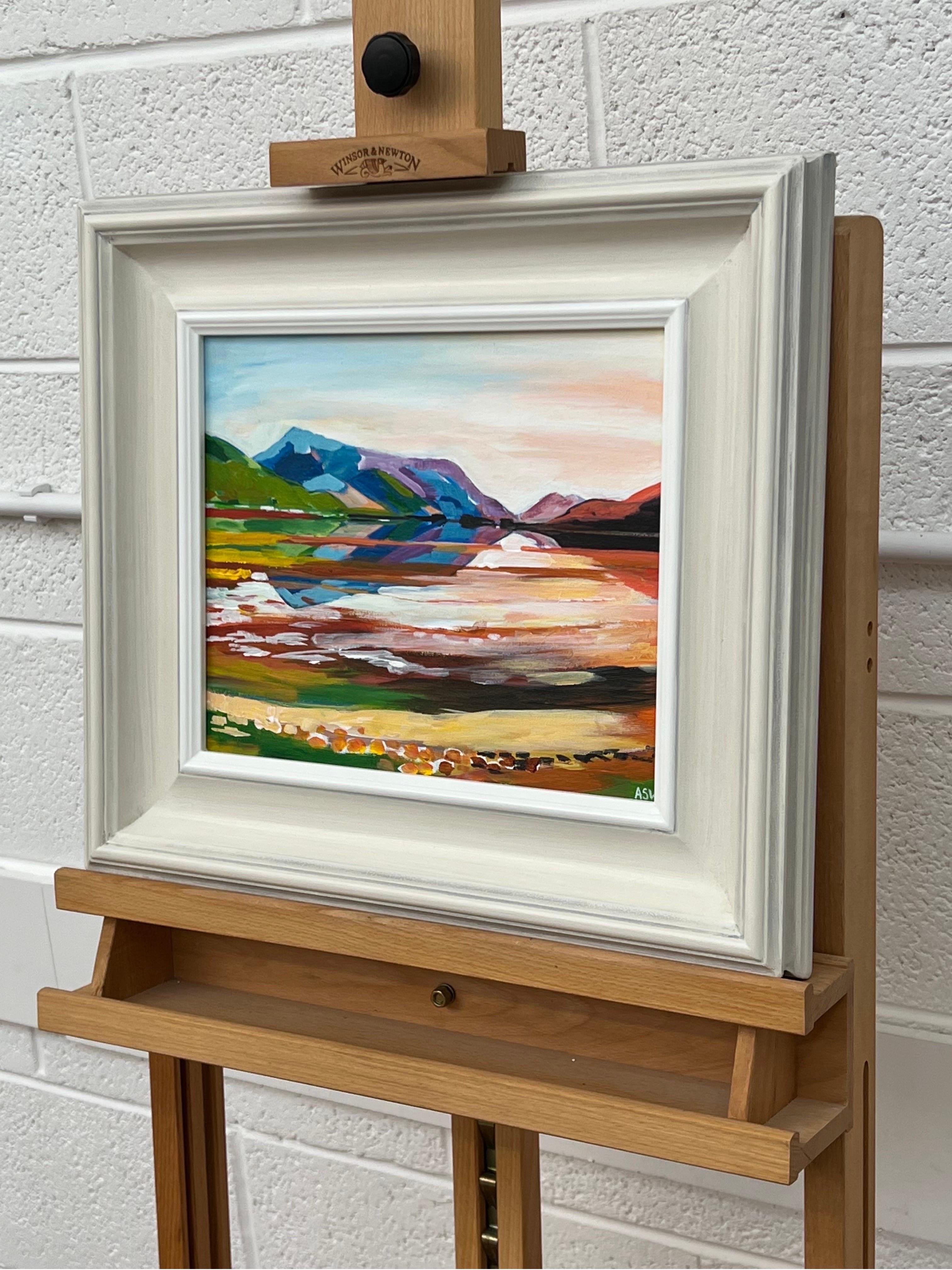 Peinture de paysage colorée des Highlands écossais par un artiste contemporain en vente 3