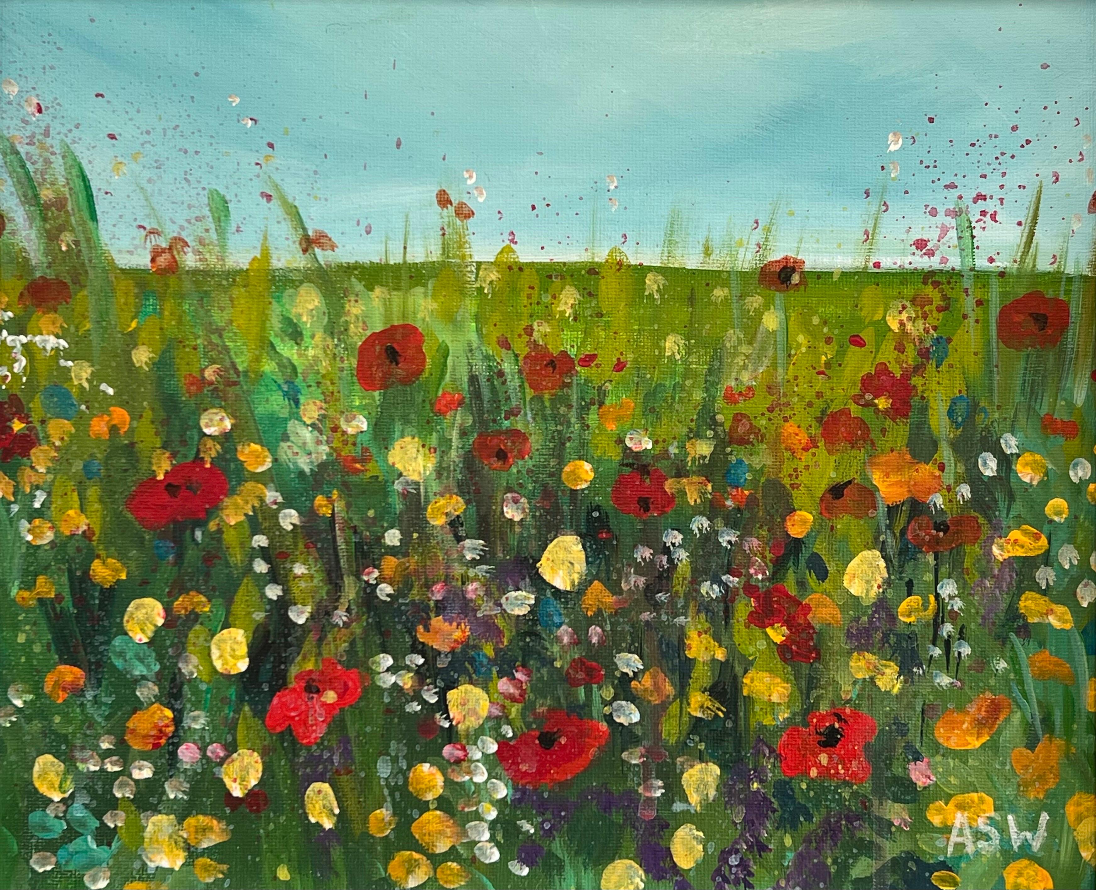 Fleurs sauvages colorées rouges et jaunes dans un paysage de prairie par un artiste contemporain - Painting de Angela Wakefield