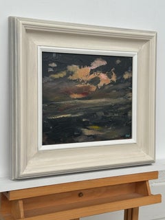 Paysage côtier sombre, atmosphérique, abstrait et texturé au coucher du soleil par un artiste britannique