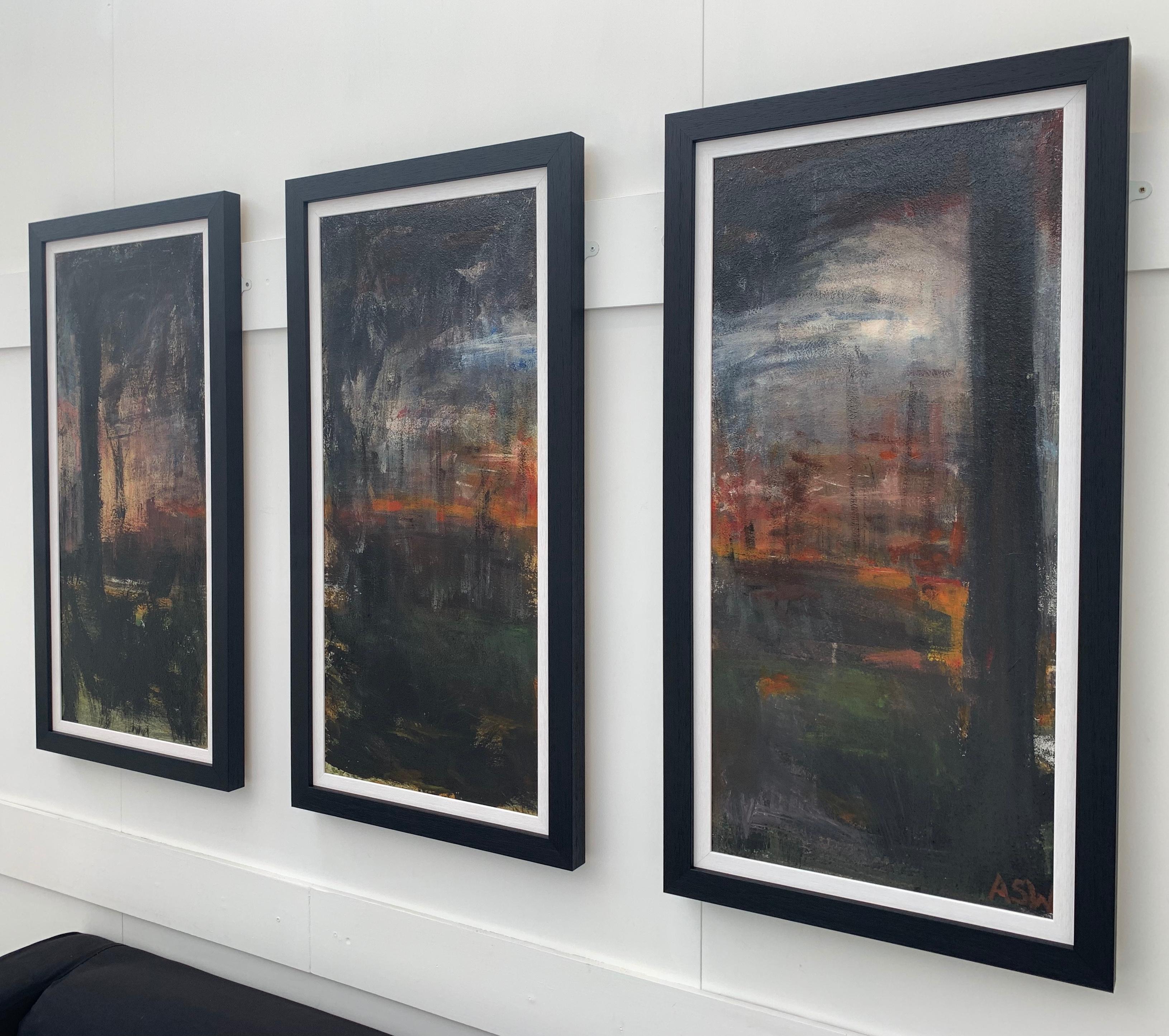 Abstraktes Triptychon-Landschaftsgemälde mit Wäldern, Gemälde des britischen Stadtkünstlers (Braun), Abstract Painting, von Angela Wakefield