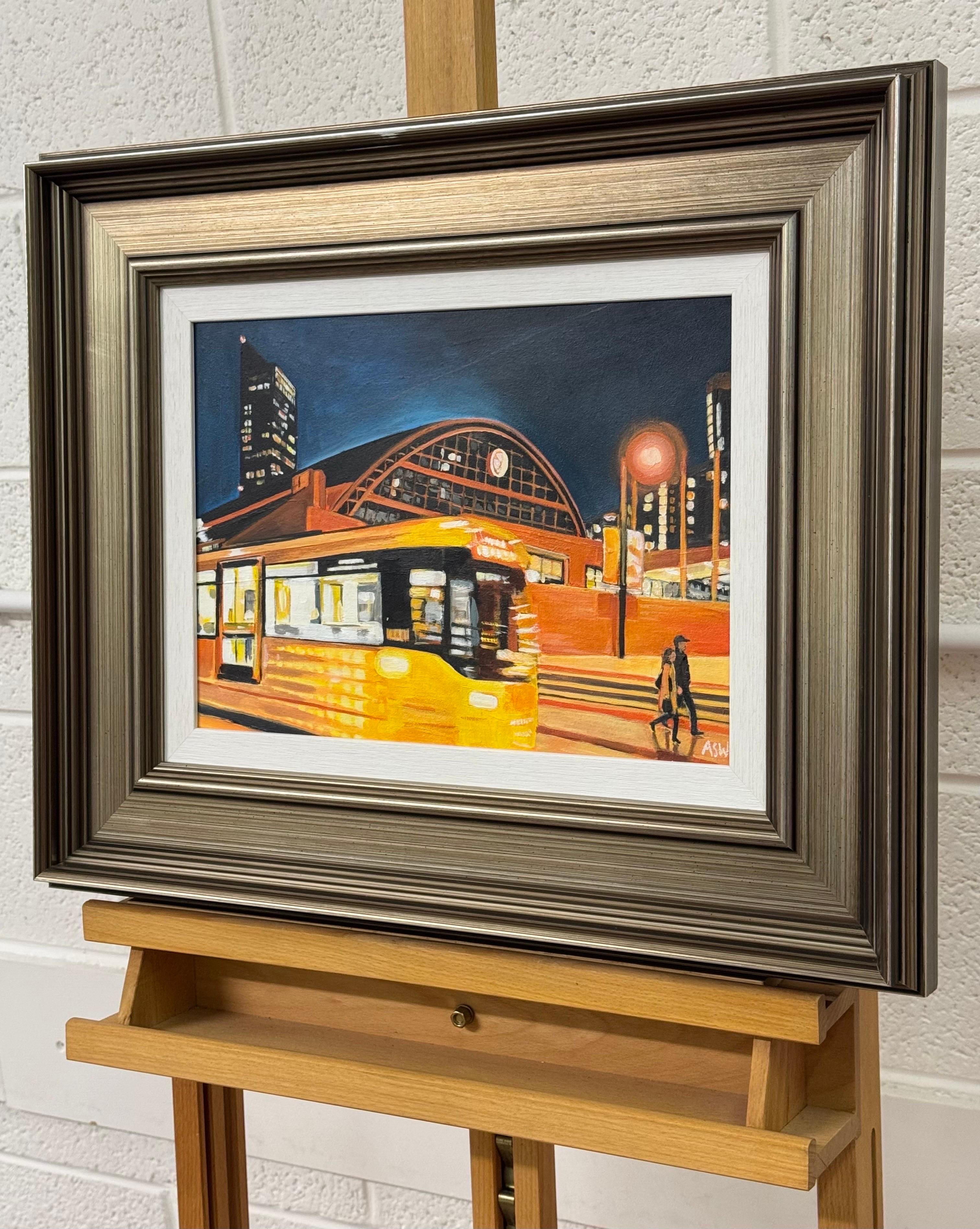 Estación central de tren de Manchester en marco de bronce por artista británico contemporáneo - Landscape Painting Negro de Angela Wakefield