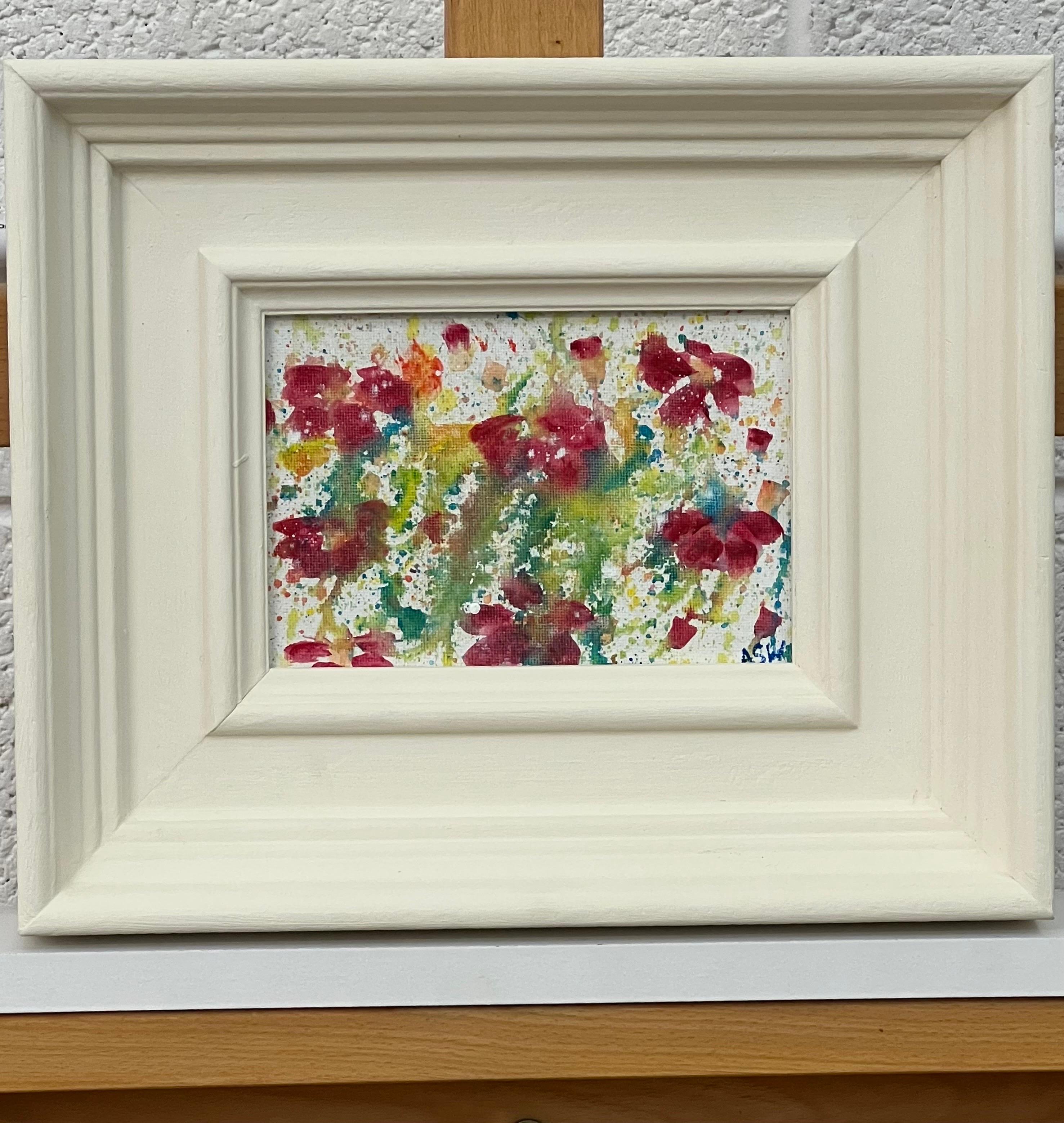 Étude de fleurs abstraites miniatures sur toile blanche d'un artiste britannique contemporain - Contemporain Painting par Angela Wakefield