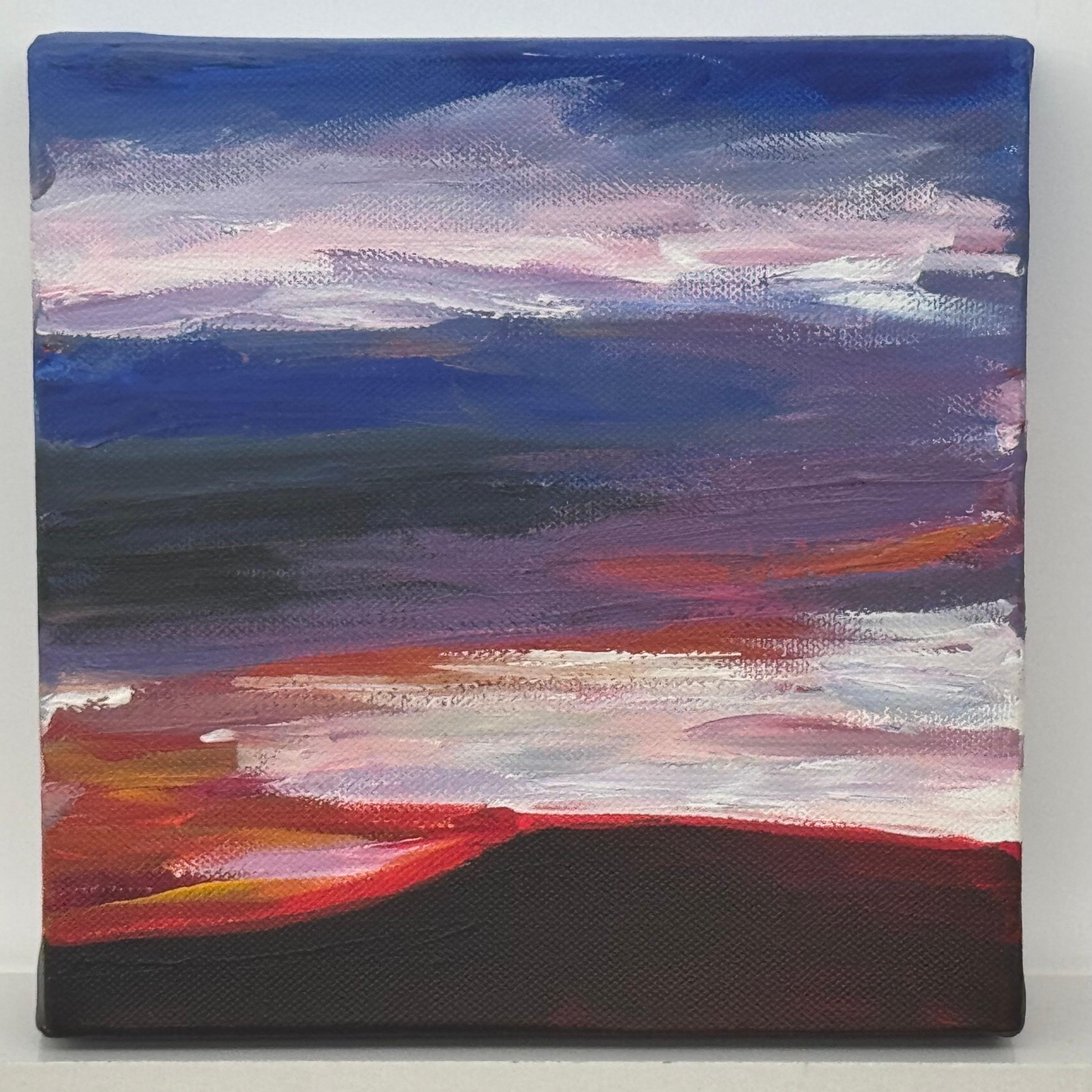 Peinture miniature de paysage abstrait avec des rouges, des violets et des bleus de Pendle Hill dans la campagne du nord de l'Angleterre, réalisée par Angela Wakefield, artiste urbaine britannique de premier plan.

L'œuvre d'art mesure 8 x 8
