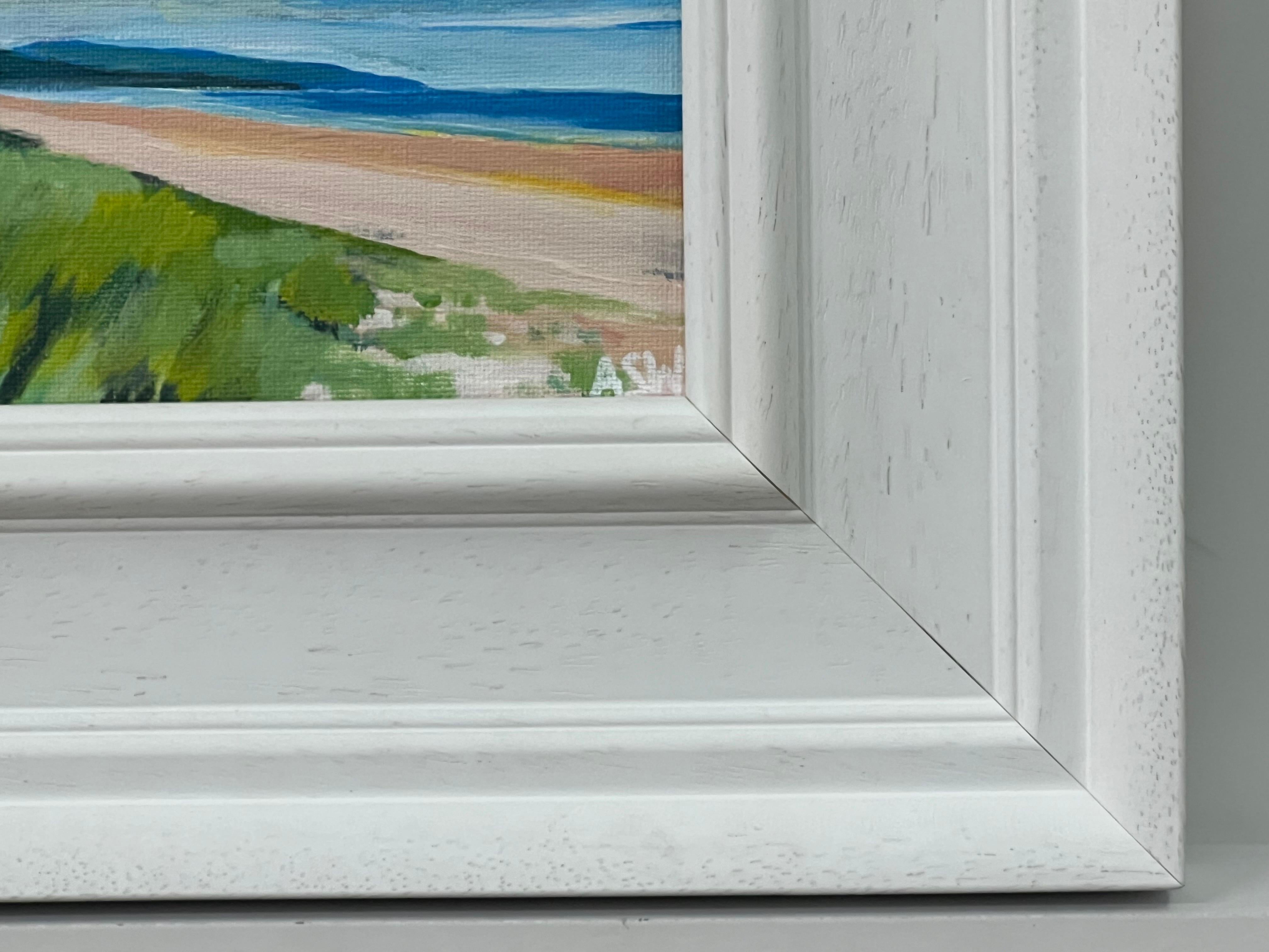 Paysage de plage miniature de la côte est des Highlands écossais par un artiste britannique en vente 1