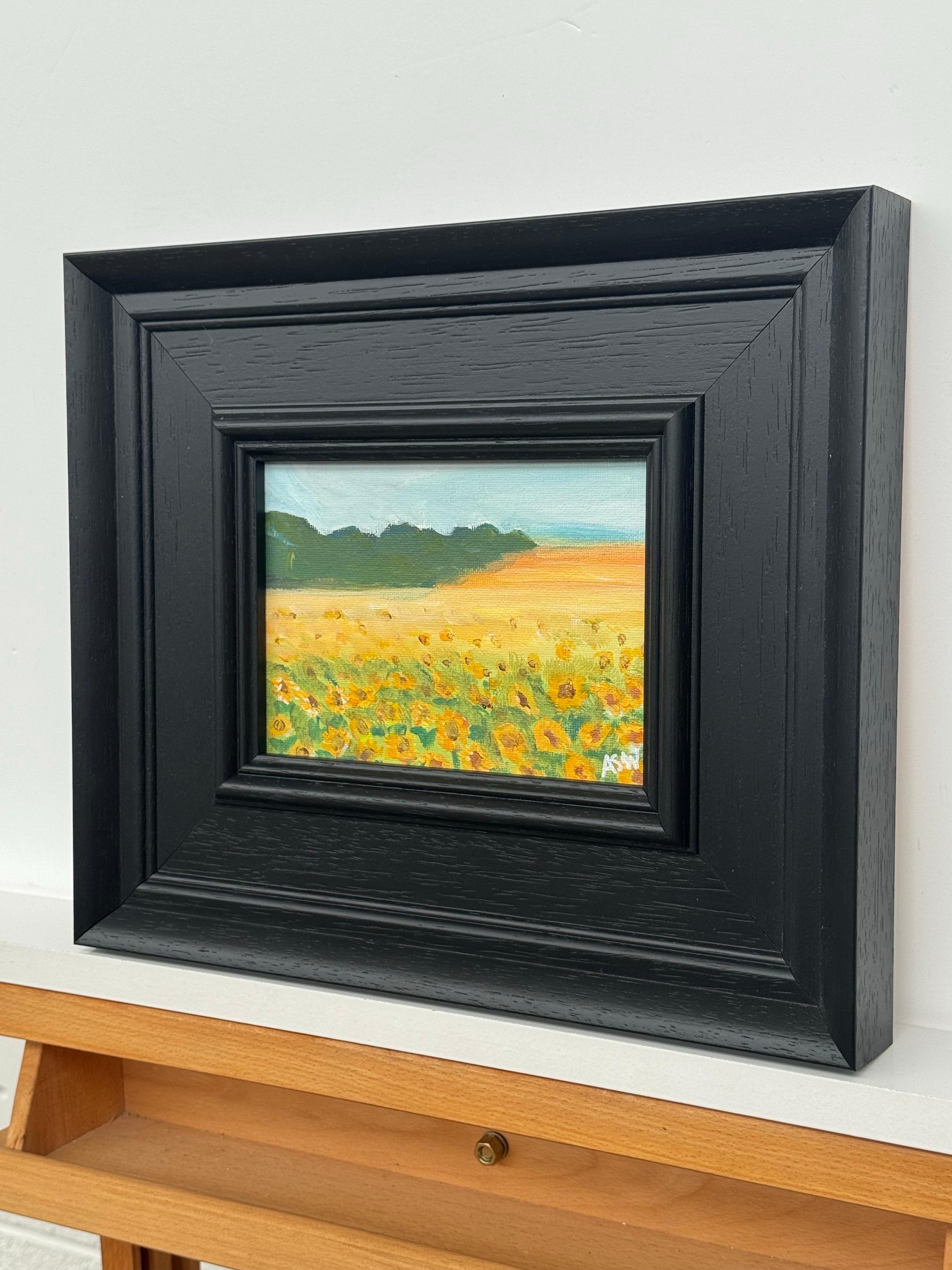 Miniatur-Landschaftsstudie eines Sonnenblumenfeldes, Frankreich, von einem zeitgenössischen Künstler (Schwarz), Abstract Painting, von Angela Wakefield