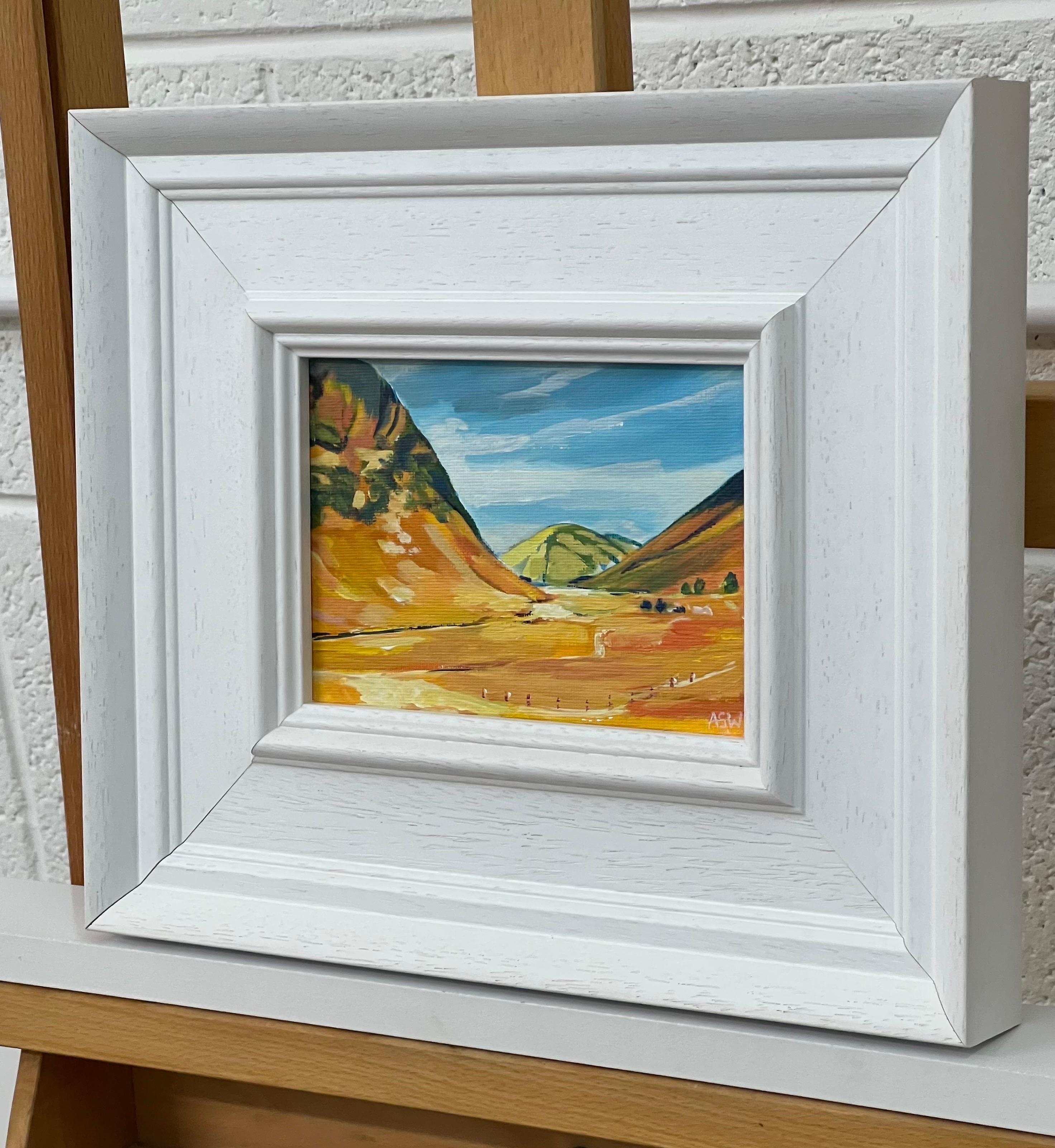 Miniatur-Landschaftsstudie der schottischen Highlands von der zeitgenössischen britischen Künstlerin Angela Wakefield

Kunst misst 7 x 5 Zoll
Rahmen misst 12 x 10 Zoll 

Angela Wakefield war zweimal auf dem Titelblatt von 