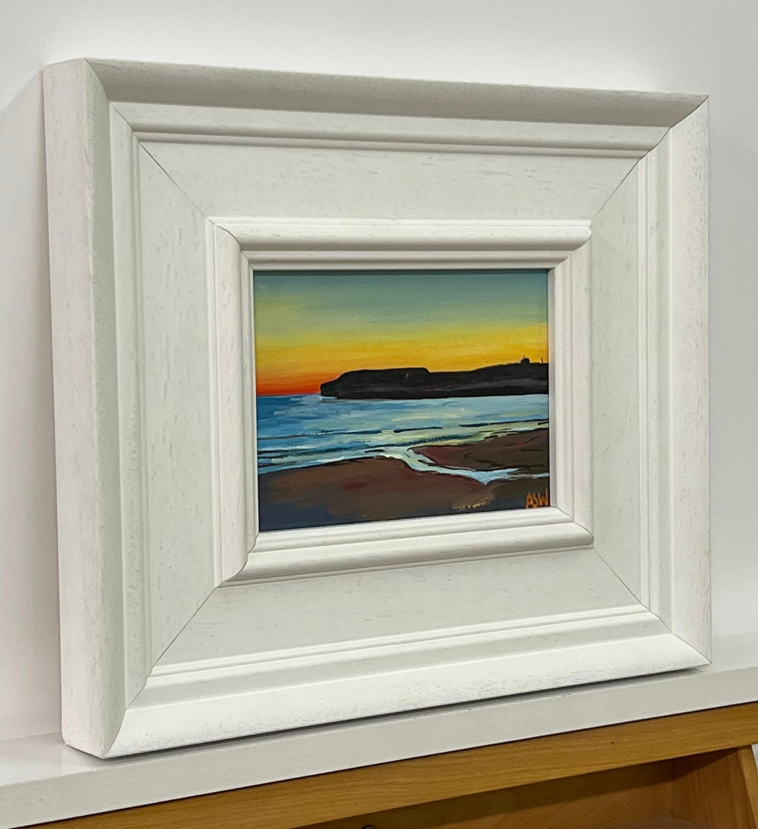 Miniature du coucher de soleil de Dunnet Head dans les Highlands écossais par un artiste britannique - Painting de Angela Wakefield