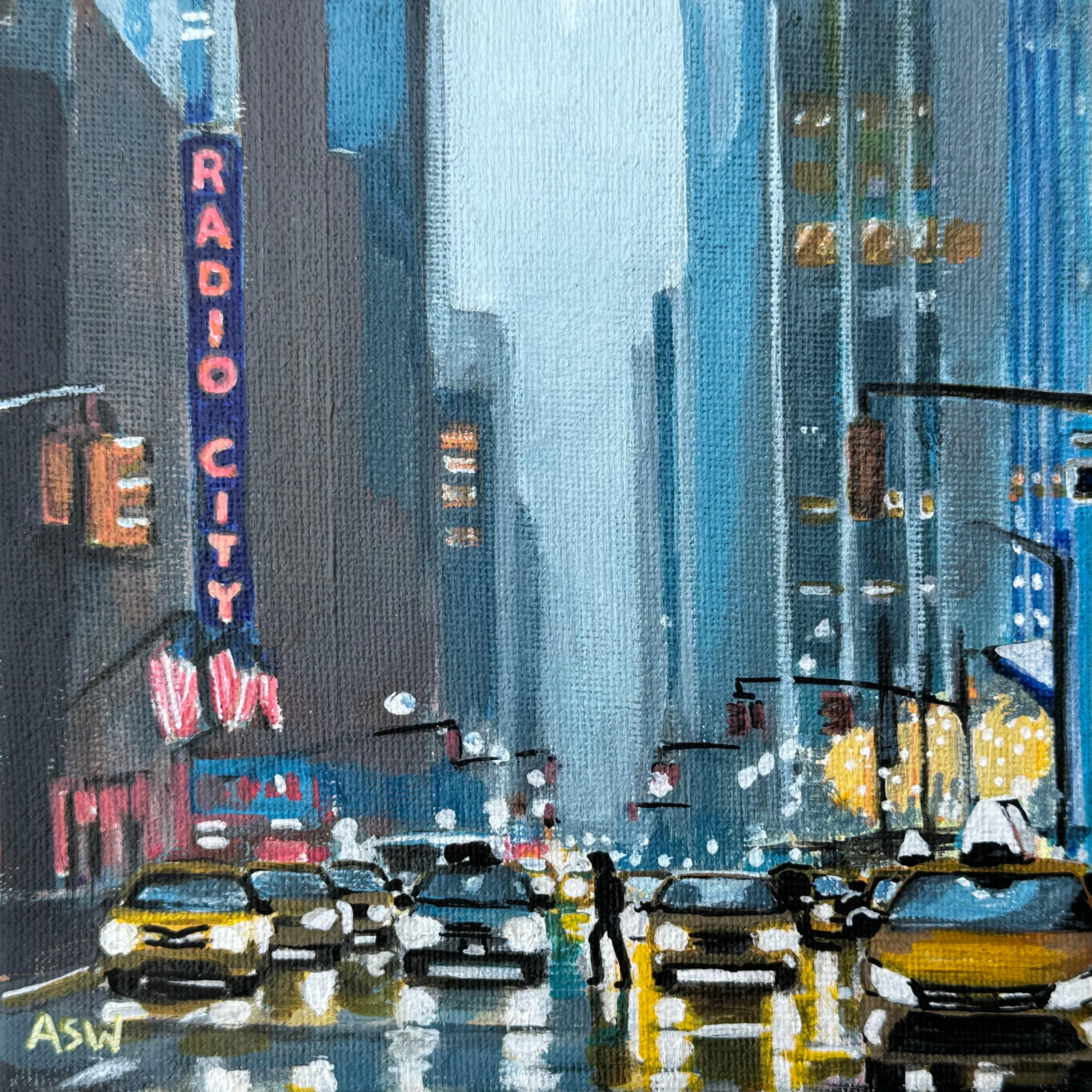 Pintura en miniatura de Radio City de Nueva York con tráfico nocturno por un artista británico - Painting Contemporáneo de Angela Wakefield